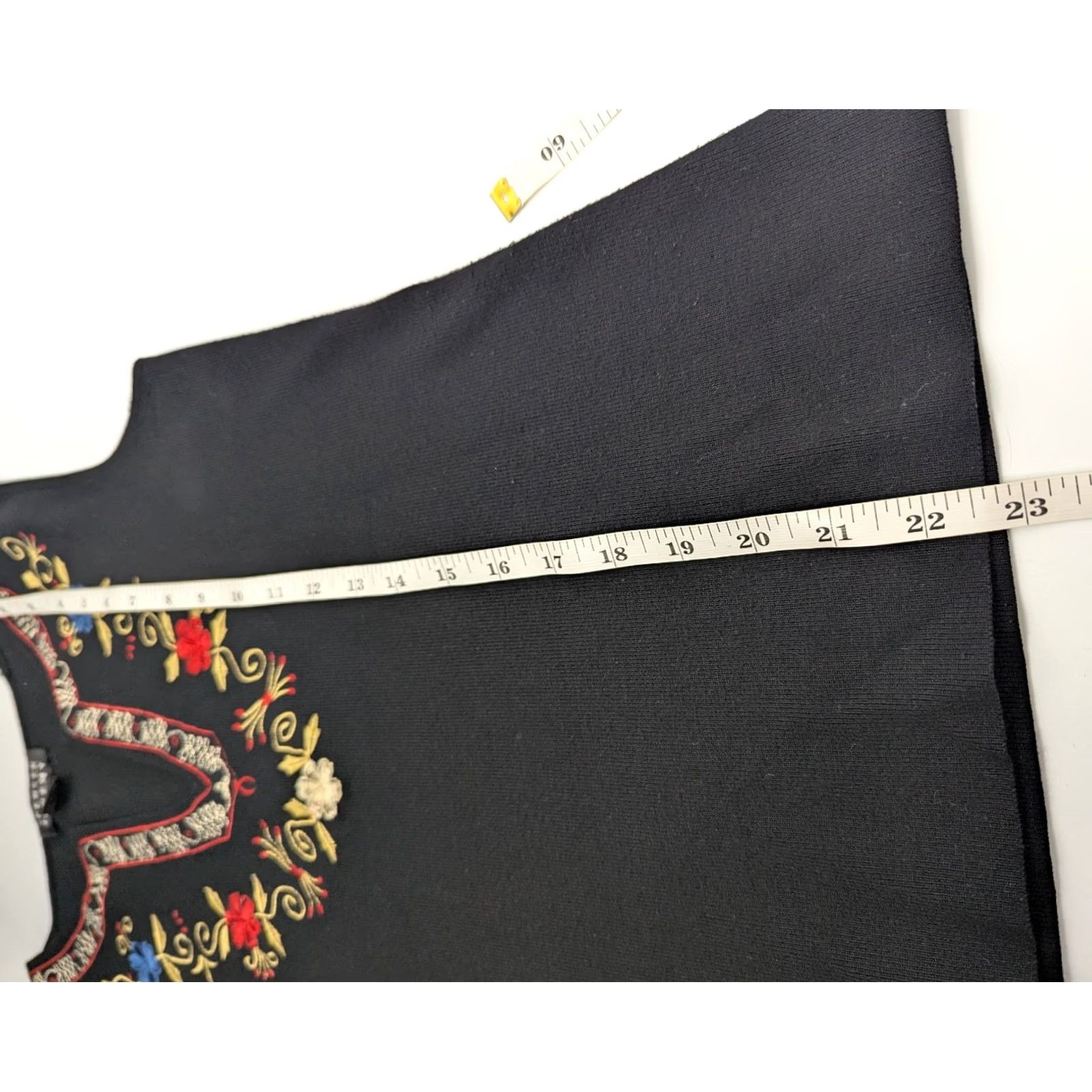 Vintage Spenser Jeremy Floral Embroidered Silk Vest Ribbed V-Neck Black Size L Women Sleeveless Size L / US 10 / IT 46 - 3 Thumbnail