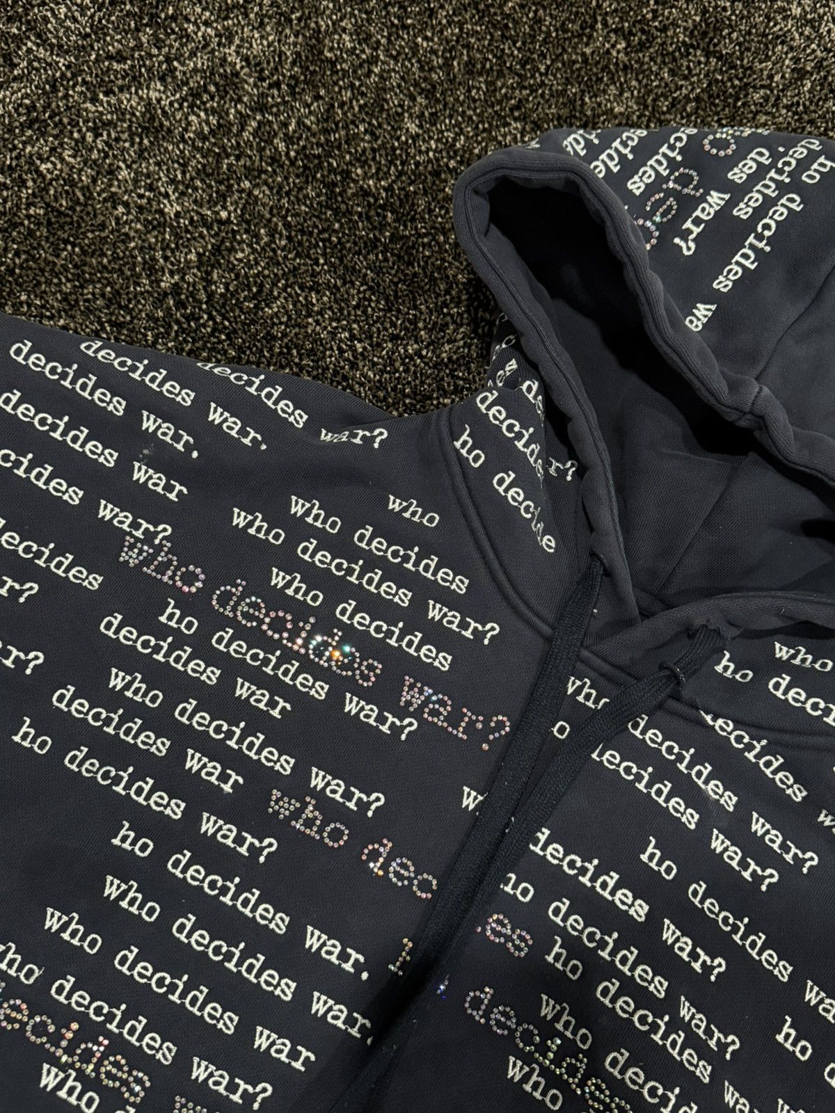 Who Decides War Who Decides War WDW Flared Scripture Dark Blue Hoodie Size US L / EU 52-54 / 3 - 17 Thumbnail