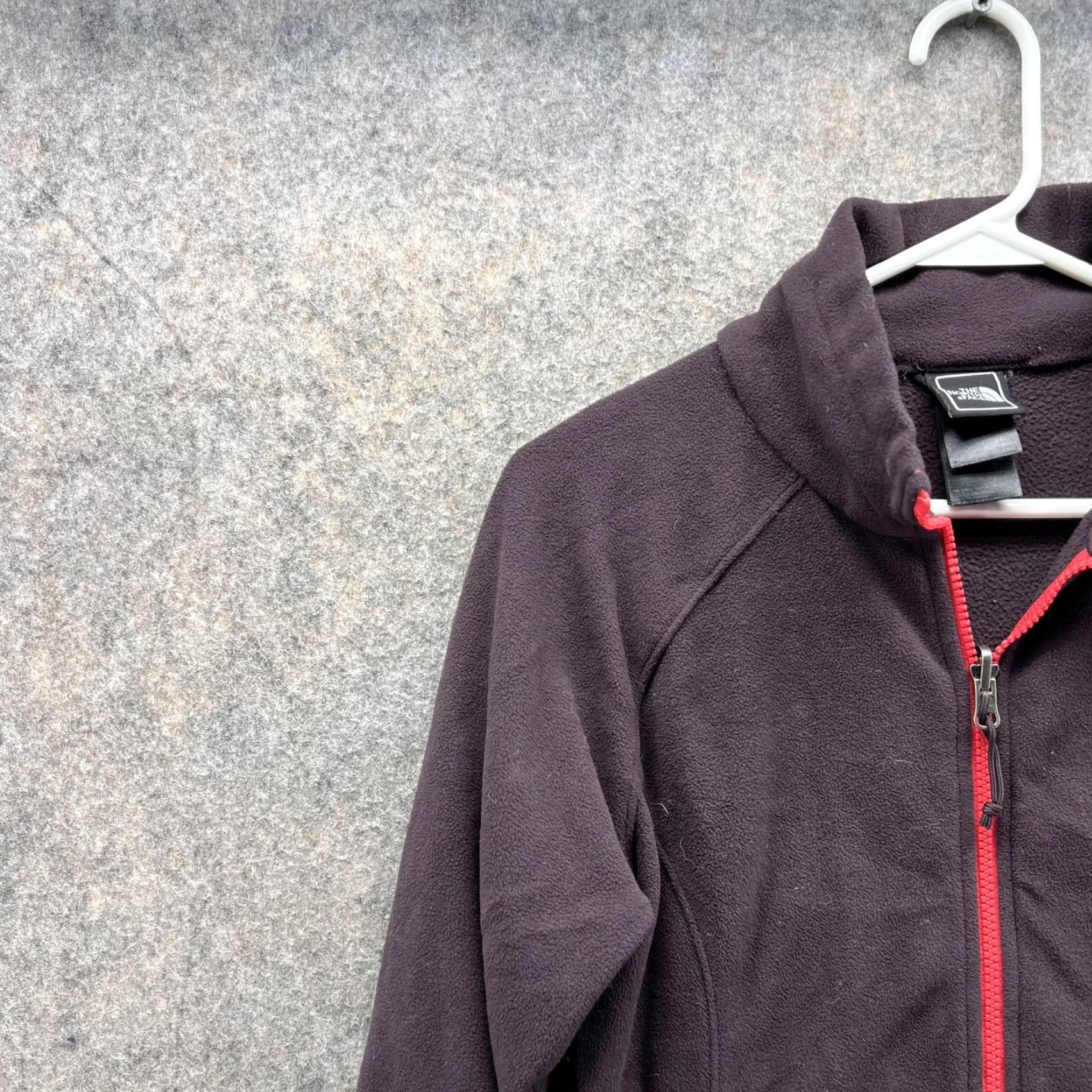 The North Face VINTAGE? The North Face Sweater Women XS Polartec Burgundy Full Zip Fleece Jacket Size XS / US 0-2 / IT 36-38 - 3 Thumbnail