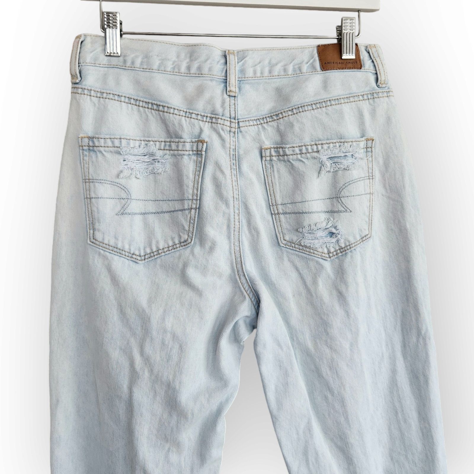I.N.C American Eagle Light Wash Ripped High Waisted Mom Jeans 4 Size 27" / US 4 / IT 40 - 6 Thumbnail