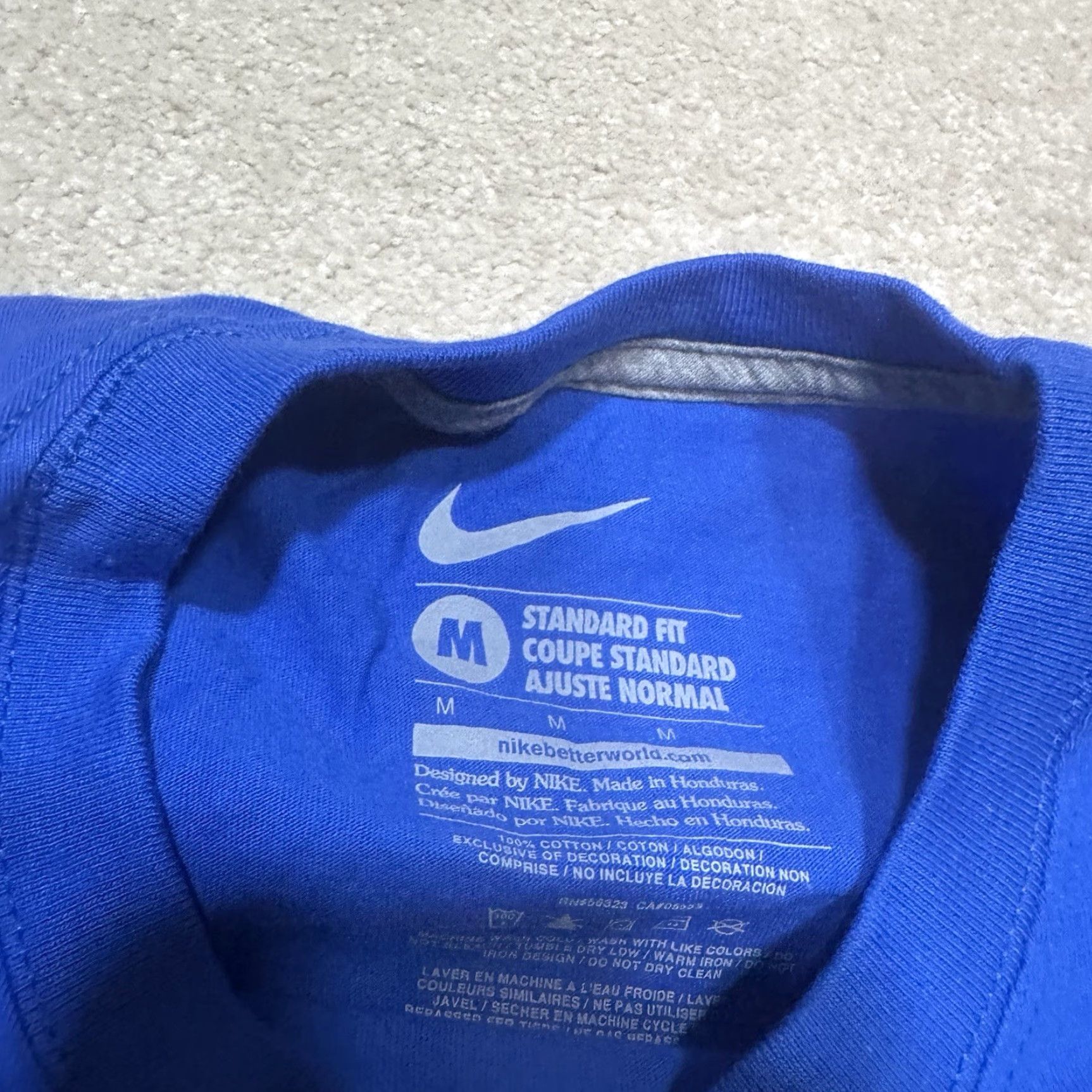 Nike VINTAGE Nike Livestrong T Shirt Mens Medium Blue Nike Dri-Fit Logo Short Sleeve Crew Neck 2000s Sports Shirt Size US M / EU 48-50 / 2 - 6 Thumbnail