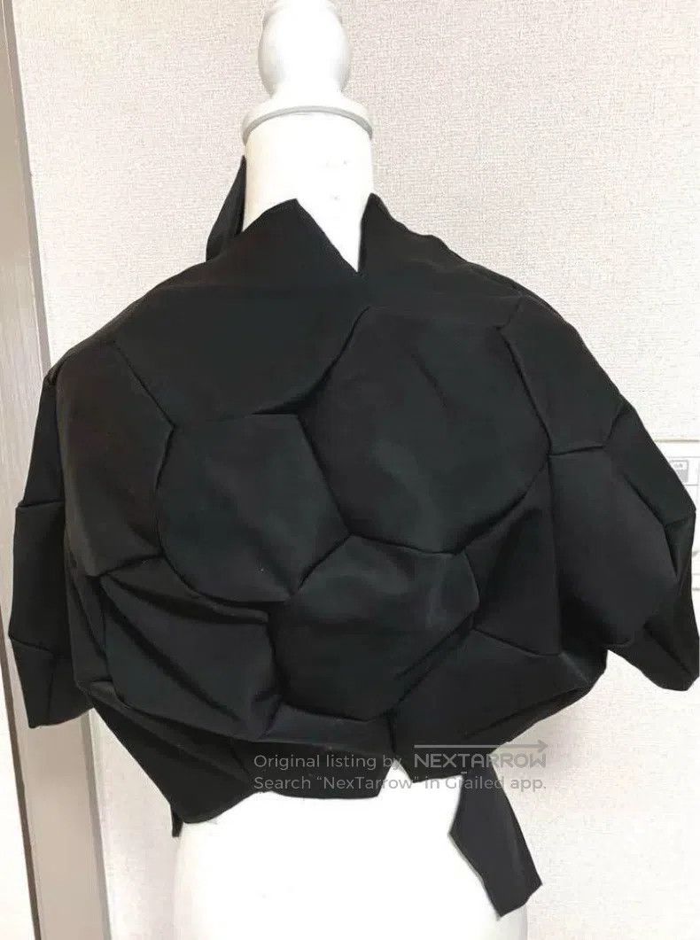 Comme des Garcons Comme Des Garcons Black Retro Sphere Design Top Size S / US 4 / IT 40 - 2 Thumbnail