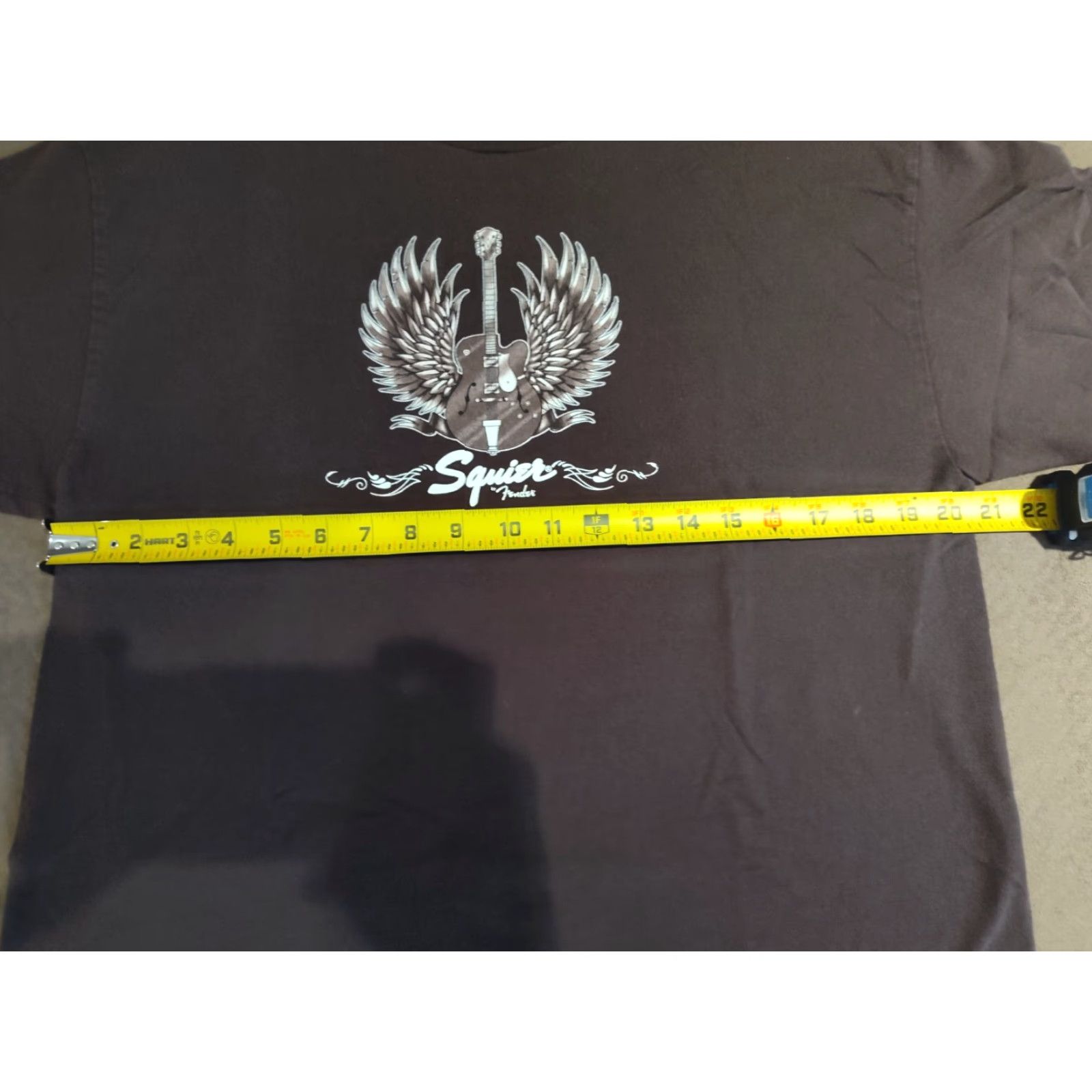 Fender VINTAGE Squier By Fender Shirt Guitars Short Sleeve Crew Neck Men L Brown Angel Wings Rock Bohemian 70s 80s 90s Festival Logo Music American Dad Mens Size US L / EU 52-54 / 3 - 4 Thumbnail