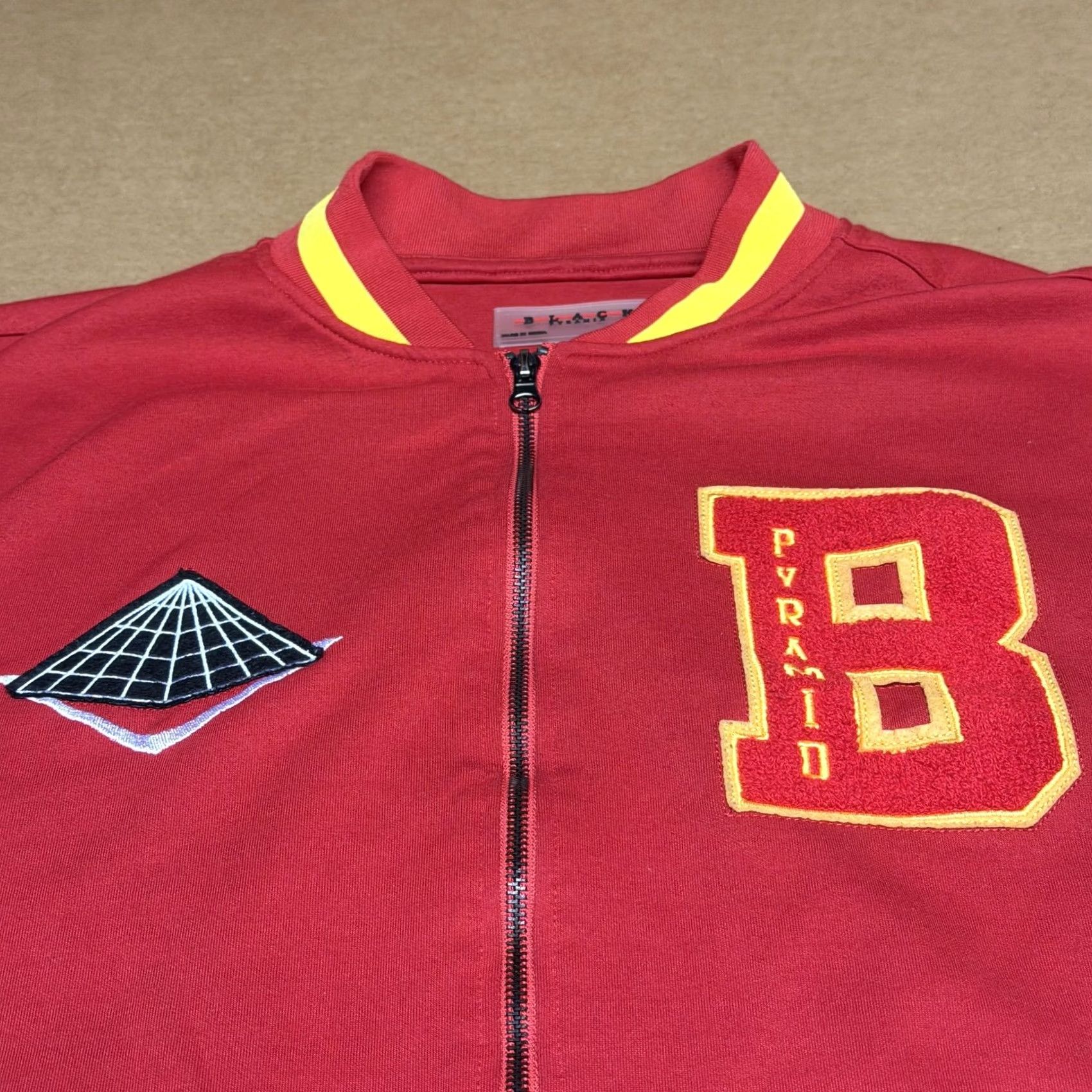 Black Pyramid Black Pyramid Jacket Mens Large Red Yellow Varsity Full Zip Hip Hop Streetwear Plaid? Size US L / EU 52-54 / 3 - 4 Thumbnail