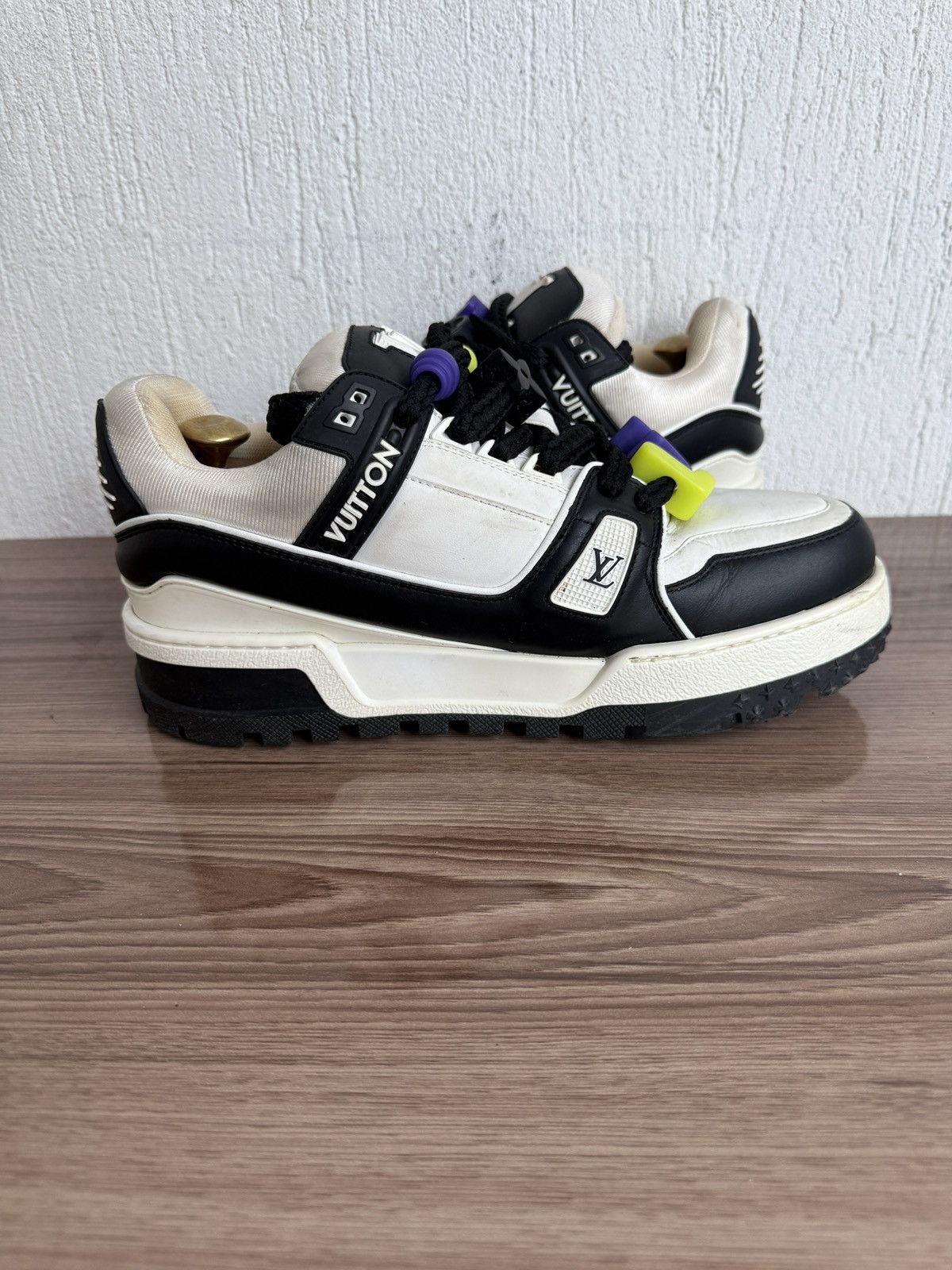 Louis Vuitton Lv maxi Trainers Size US 8 / EU 41 - 15 Thumbnail