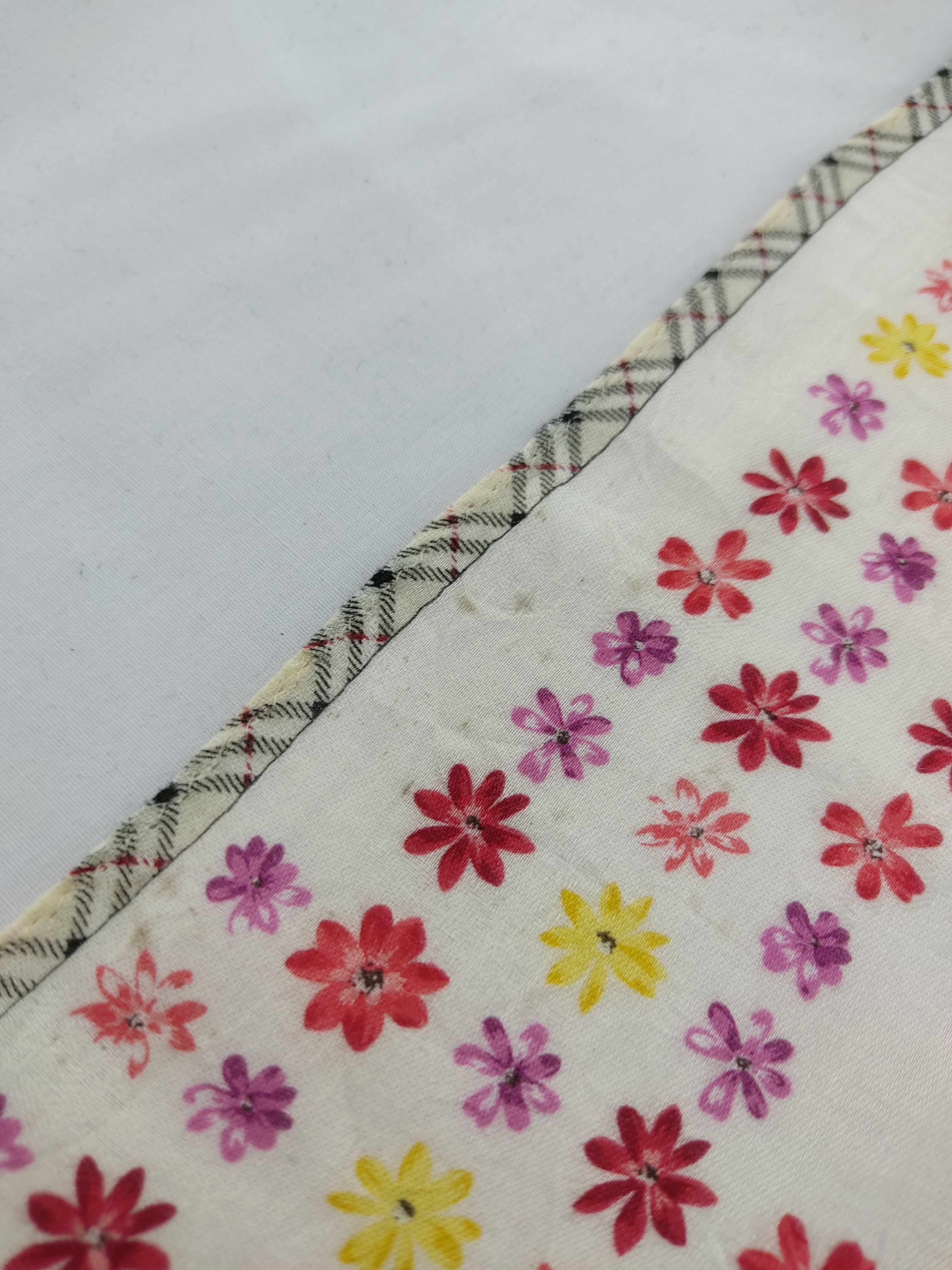 Burberry × Vintage Burberry Handkerchief / Neckwear / Bandana Size ONE SIZE - 6 Thumbnail