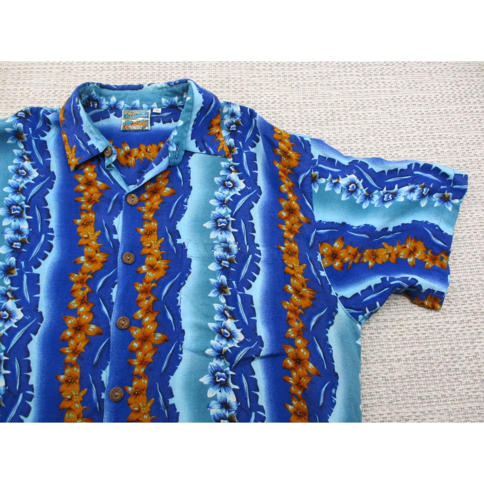 Vintage Pineapple Moon Hawaiian Shirt Mens M Blue Floral Rayon Button-Up Garden Camp Size US M / EU 48-50 / 2 - 2 Thumbnail