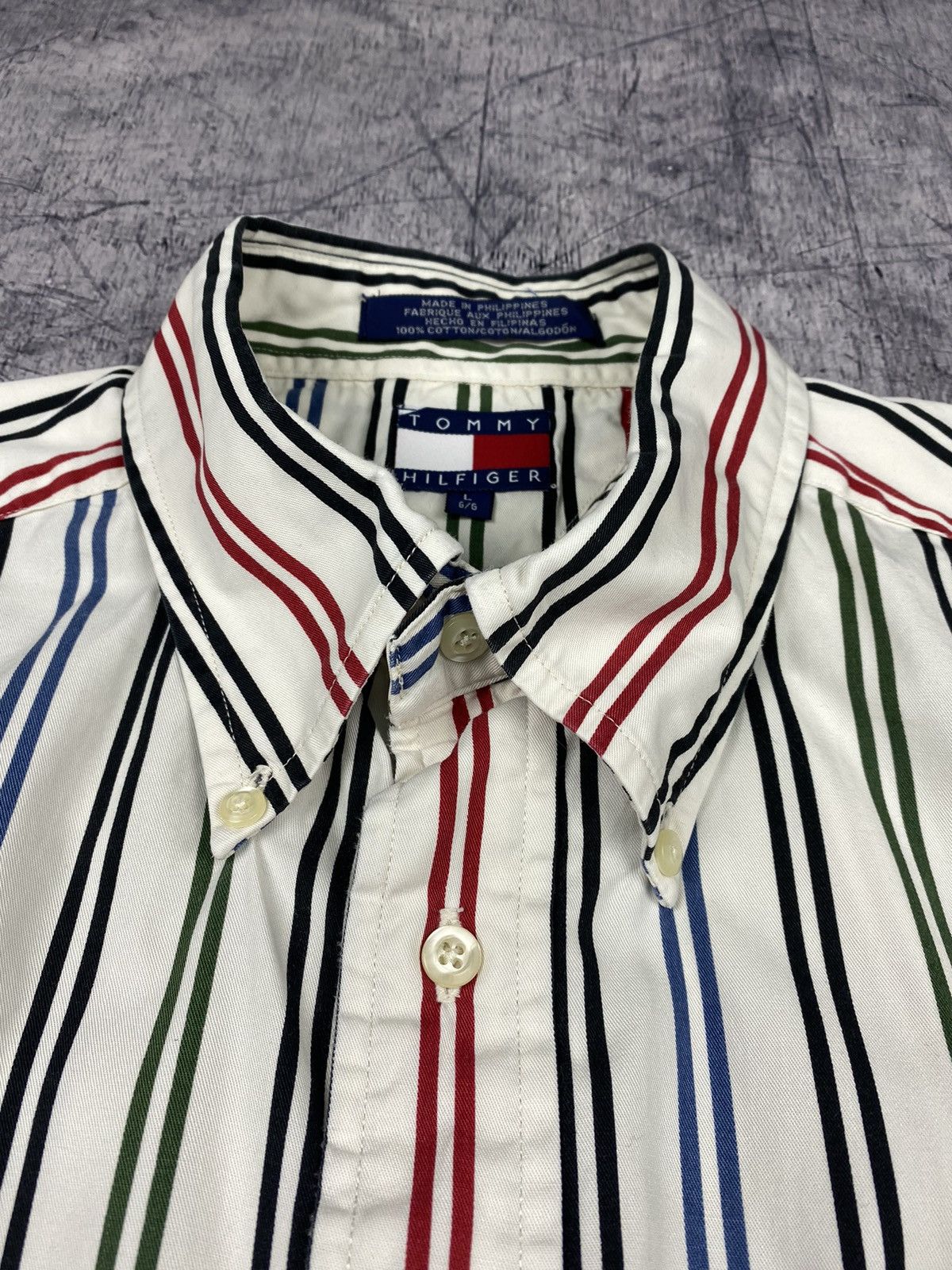 Tommy Hilfiger × Vintage Vintage Tommy Hilfiger Striped Button Up Short Sleeve Shirt Size US L / EU 52-54 / 3 - 9 Thumbnail