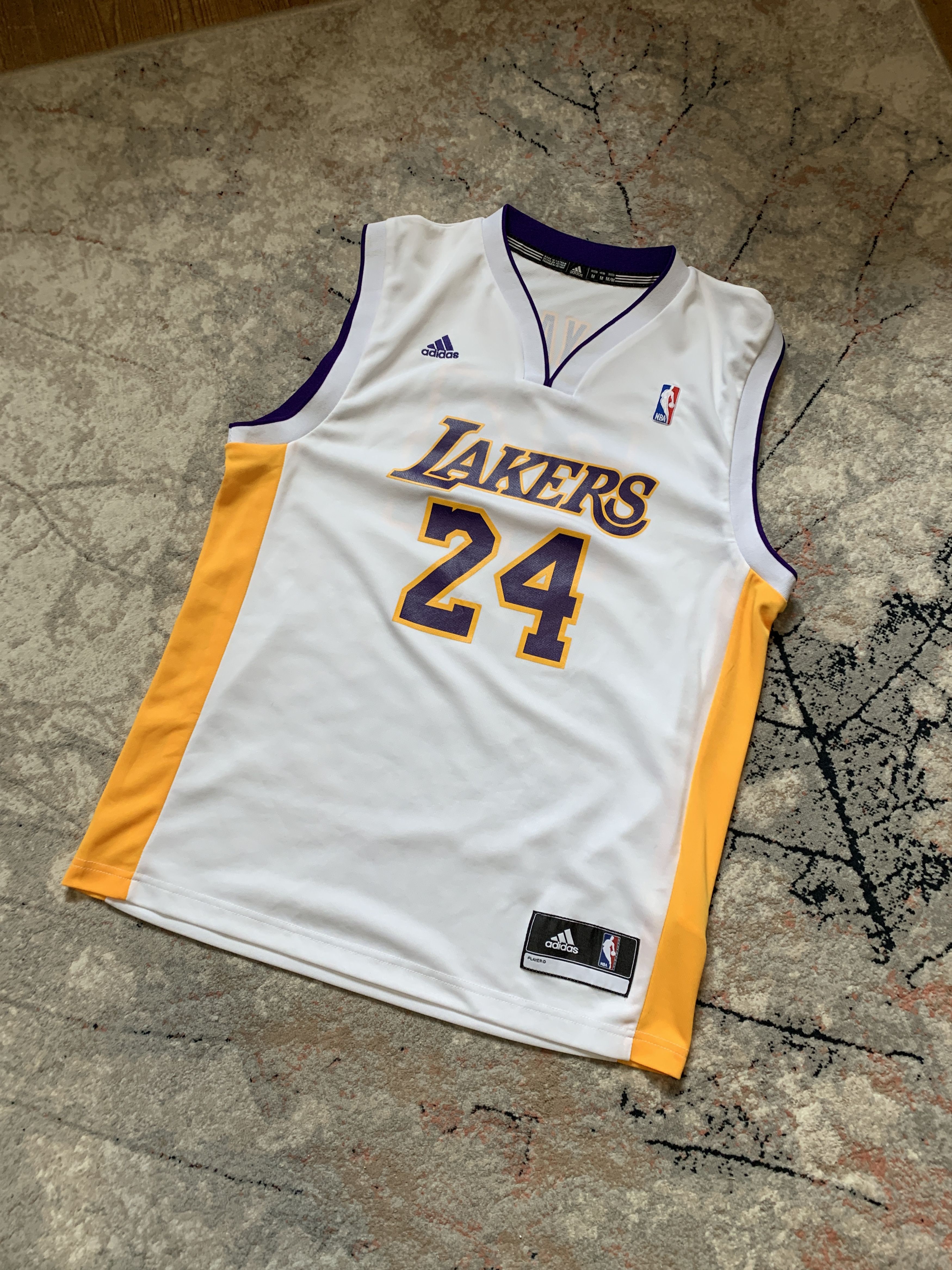 Adidas Adidas 2012 Los Angeles Lakers Kobe Bryant 24 Jersey Size US M / EU 48-50 / 2 - 1 Thumbnail
