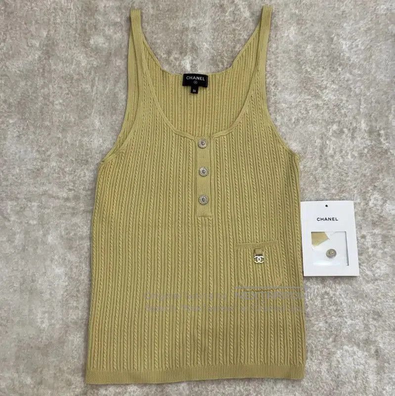 Chanel Chanel Summer Yellow Cotton Sleeveless T-Shirt . Size S / US 4 / IT 40 - 1 Thumbnail