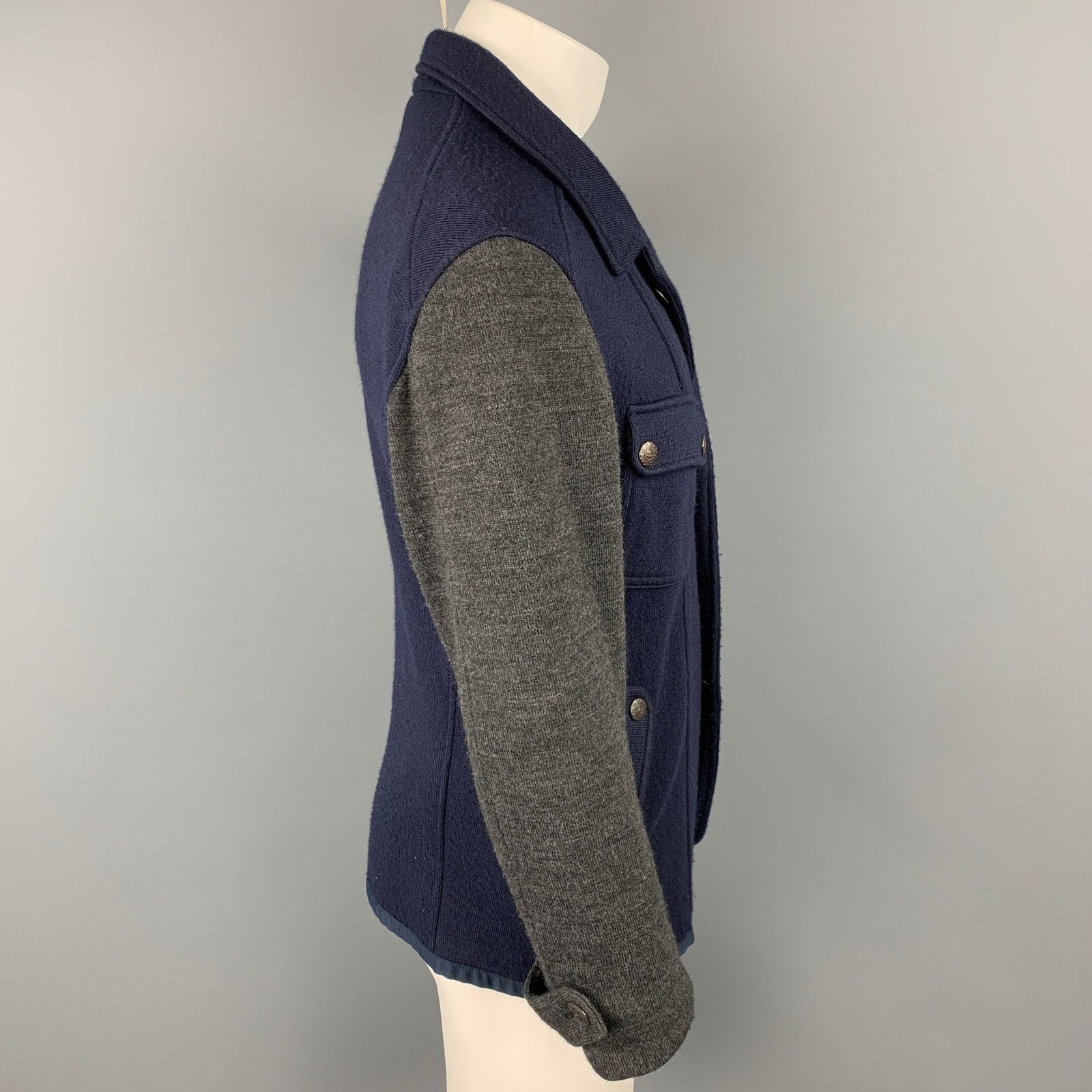 Just Cavalli JUST CAVALLI Size L Navy & Grey Color Block Knit Jacket Size US L / EU 52-54 / 3 - 2 Thumbnail