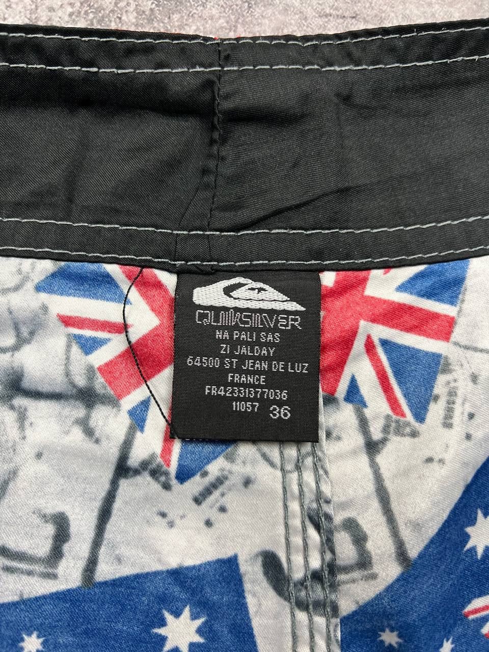 Quicksilver Vintage Quicksilver Swim Shorts Printed Flag Y2K 90S Surfing Size US 36 / EU 52 - 9 Thumbnail