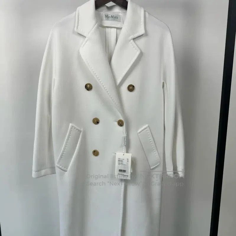 Max Mara MaxMara White Women's Double-Breasted Coat . Size S / US 4 / IT 40 - 1 Thumbnail