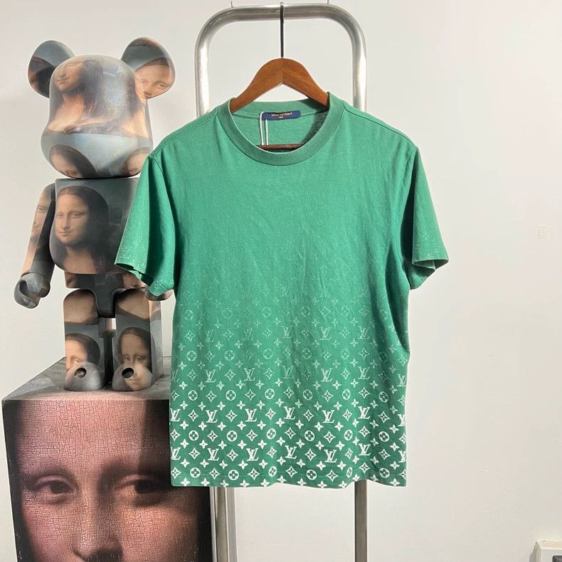 Louis Vuitton Louis Vuitton Green Gradient Short Sleeve Shirt- DMC Size US M / EU 48-50 / 2 - 1 Thumbnail