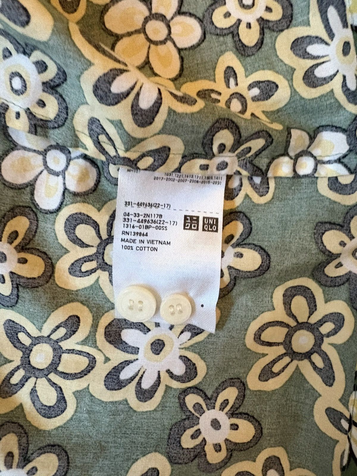 Marni Summer 2022 Marni Uniqlo Camp Shirt Size US L / EU 52-54 / 3 - 3 Thumbnail