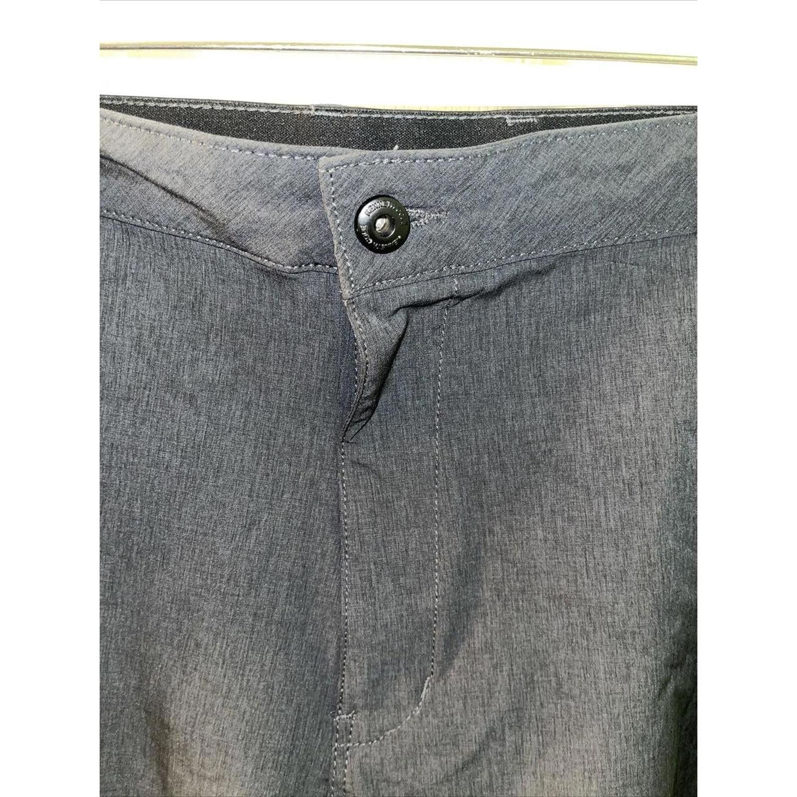 Kenneth Cole Kenneth Cole Men's Grey Shorts Size US 44 / EU 60 - 3 Thumbnail