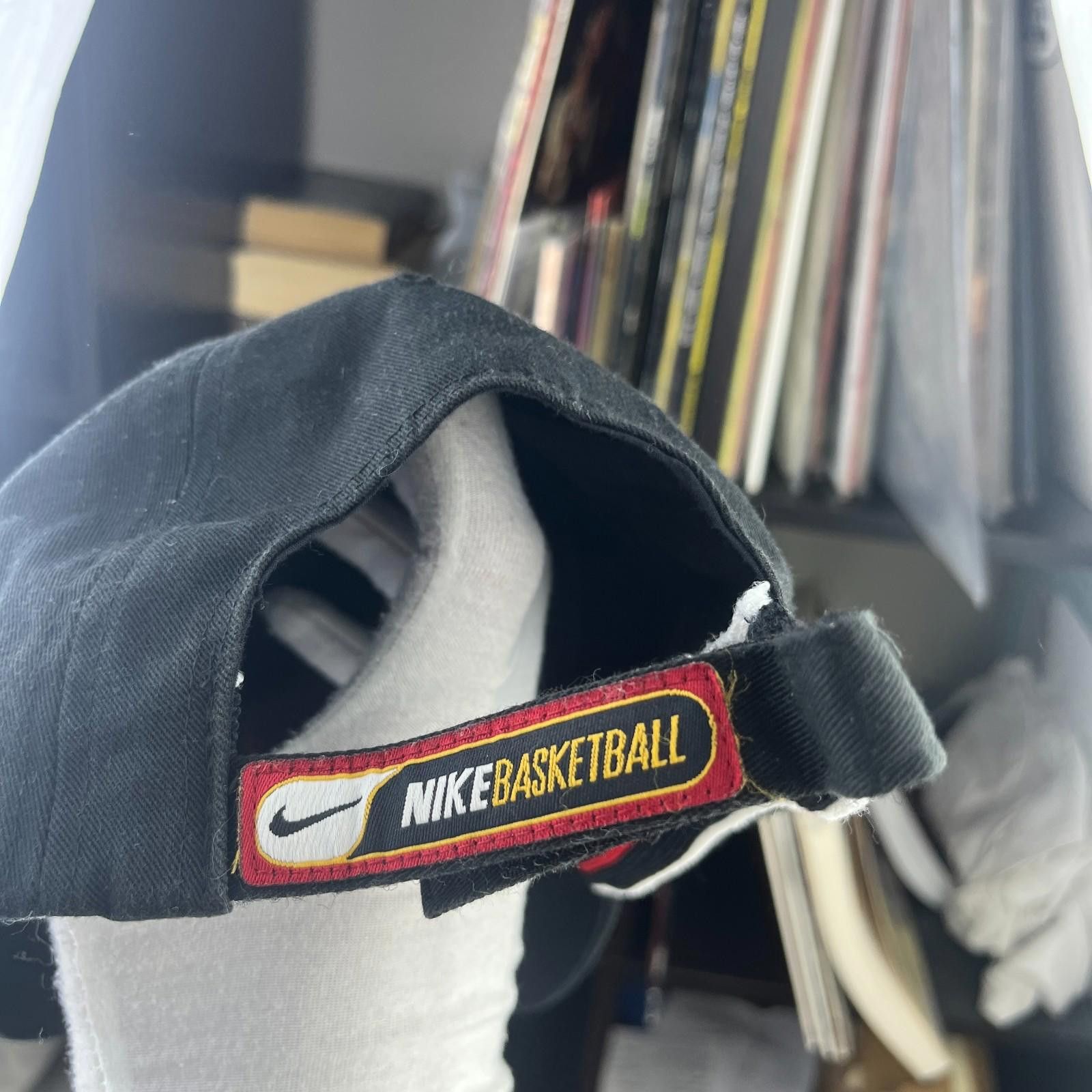 Nike Vintage Nike Basketball Swoosh Strapback Hat Size ONE SIZE - 3 Thumbnail