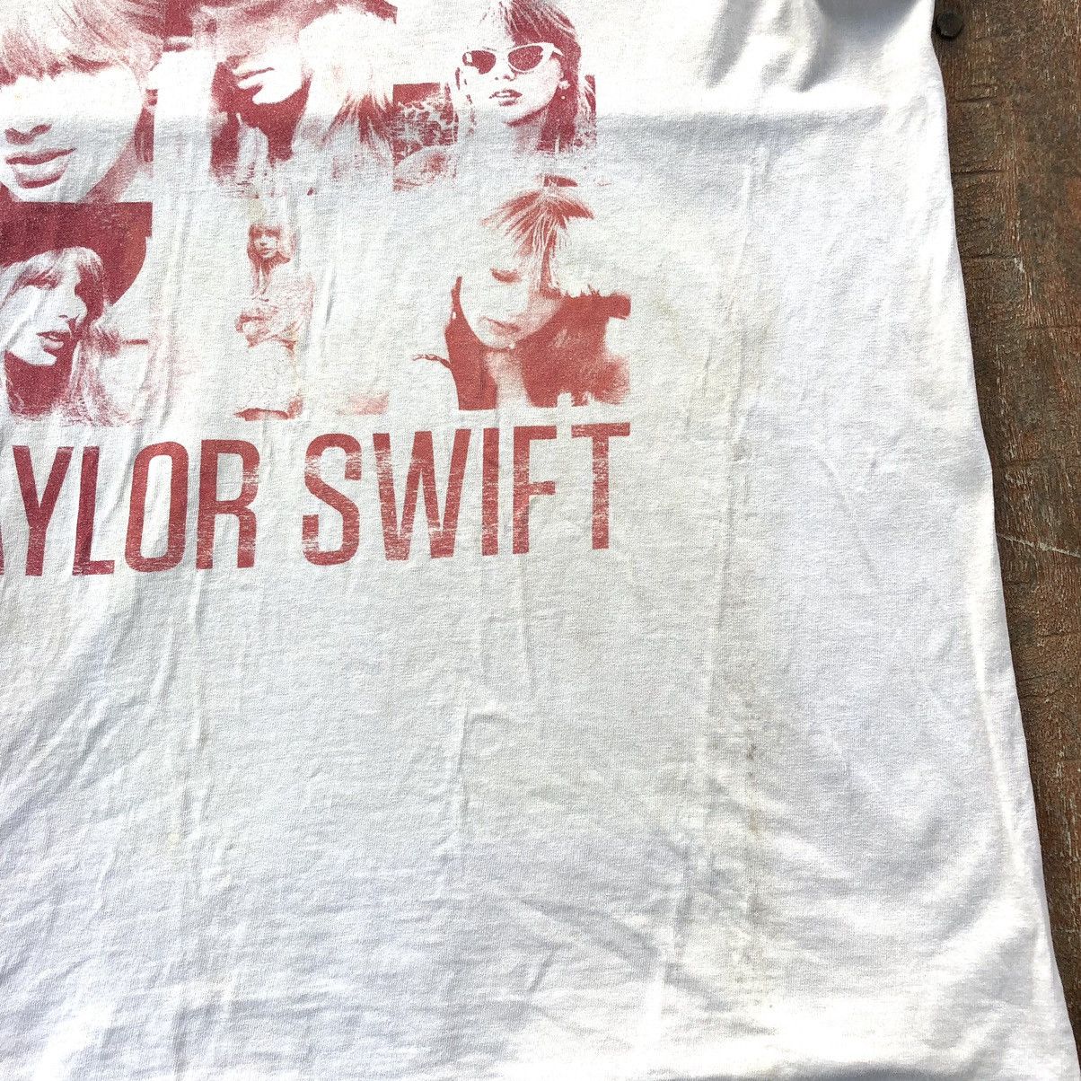 Band Tees Vintage Taylor Swift Tour T Shirt Size US S / EU 44-46 / 1 - 10 Thumbnail