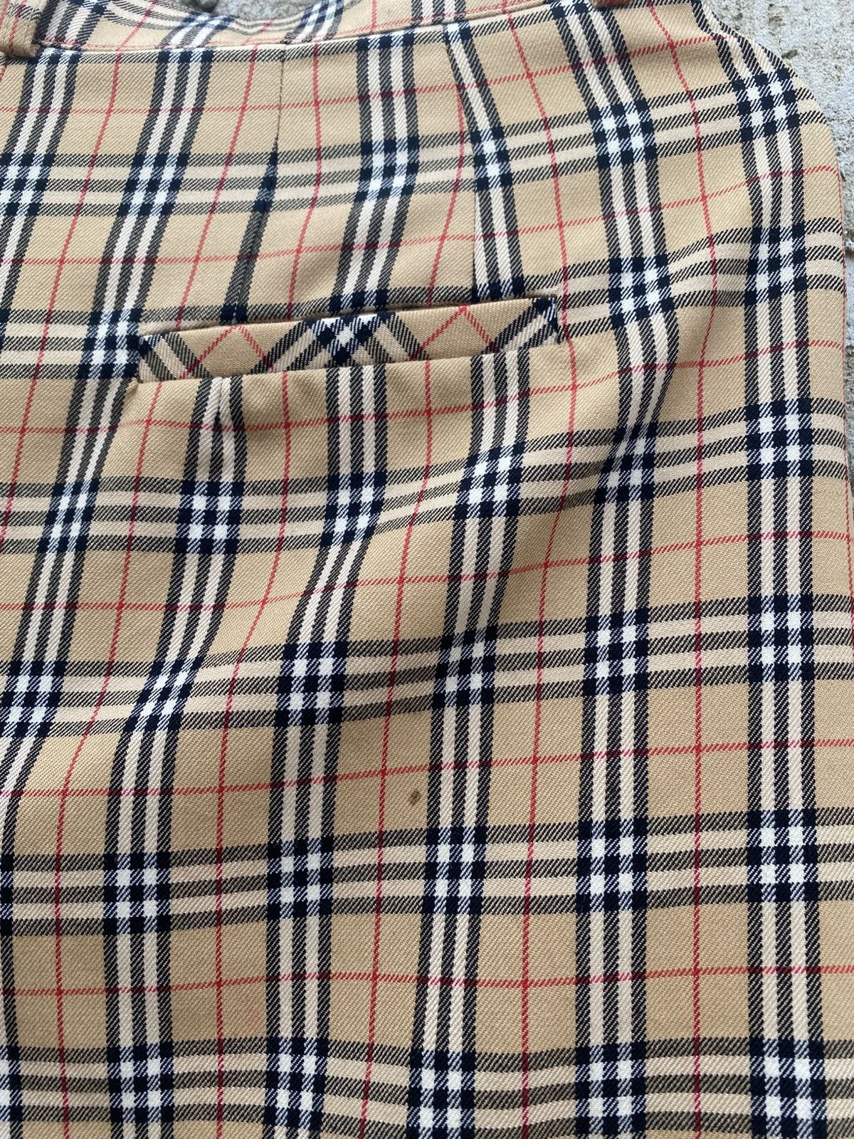 Burberry Burberrys Nova Check Shorts Size US 30 / EU 46 - 7 Thumbnail