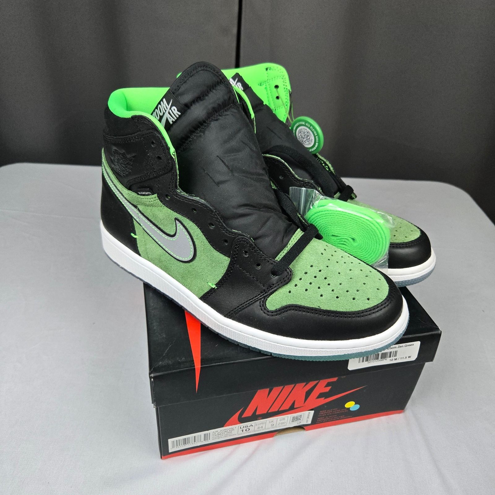 Jordan Brand Air Jordan 1 Retro High Zoom Zen Green Men's 10 Size US 10 / EU 43 - 1 Thumbnail