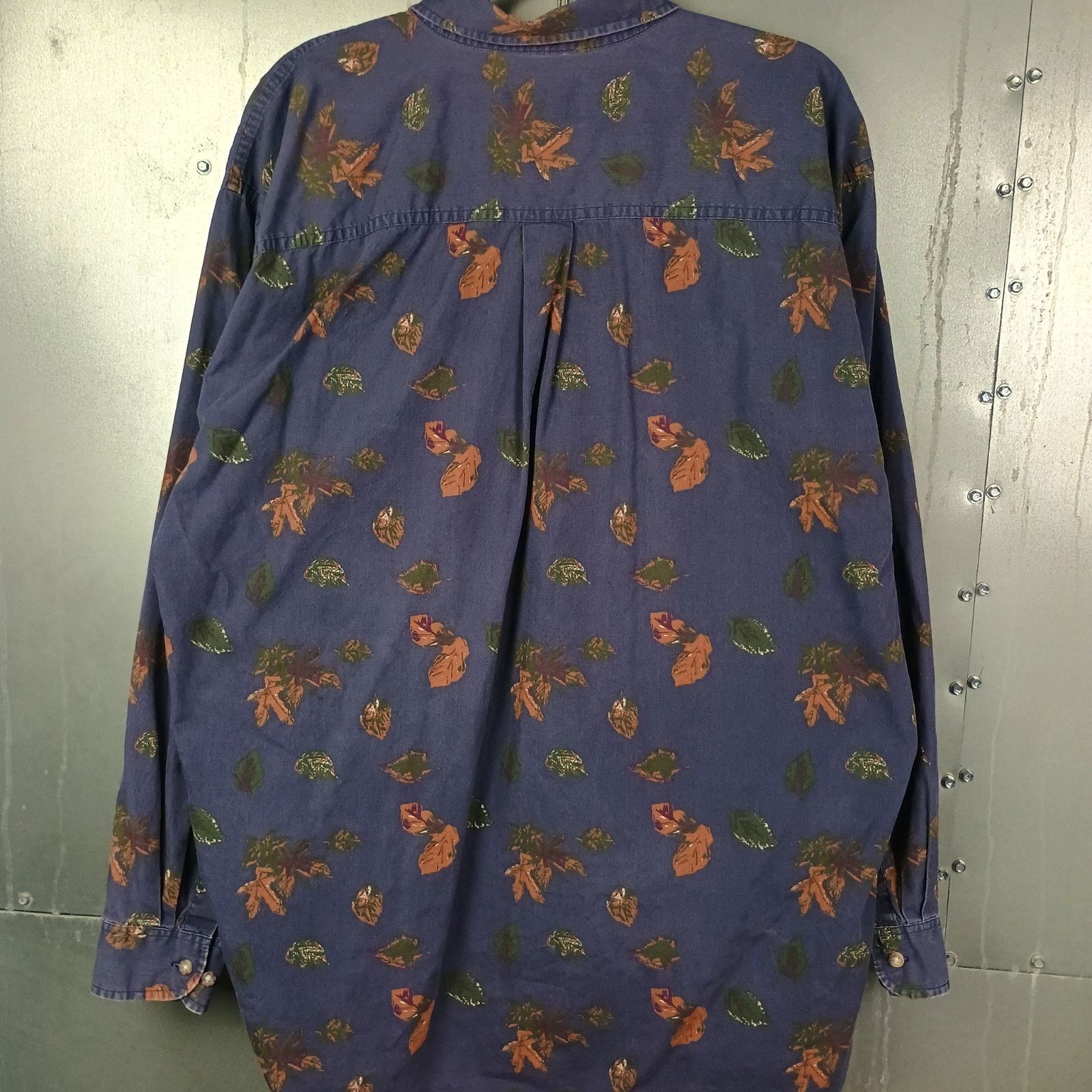 Van Heusen Van Heusen Leaf Nature Button Down Shirt Large Vintage 90s Size US L / EU 52-54 / 3 - 7 Thumbnail