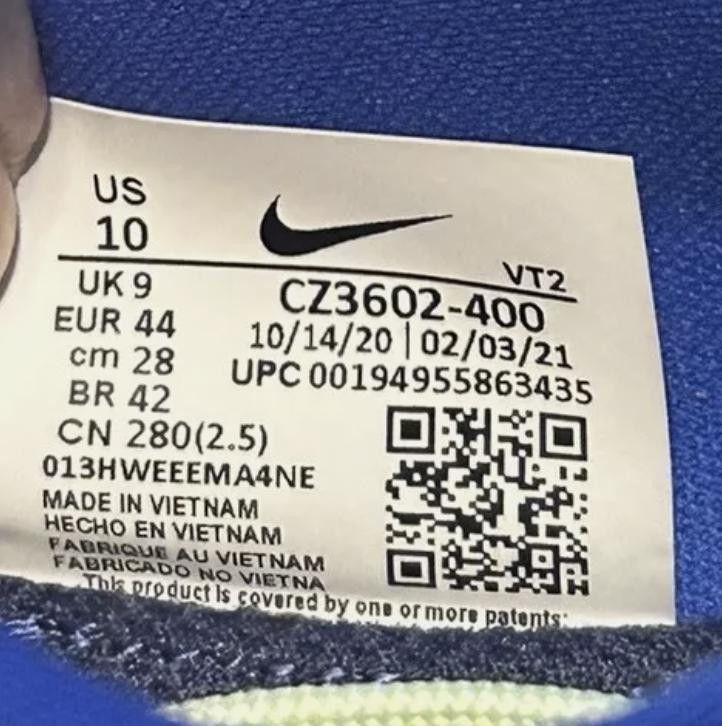 Nike NIKE REACT INFINITY FK 2 Past The Future Sz 10 CZ3602-400 Size US 10 / EU 43 - 7 Thumbnail