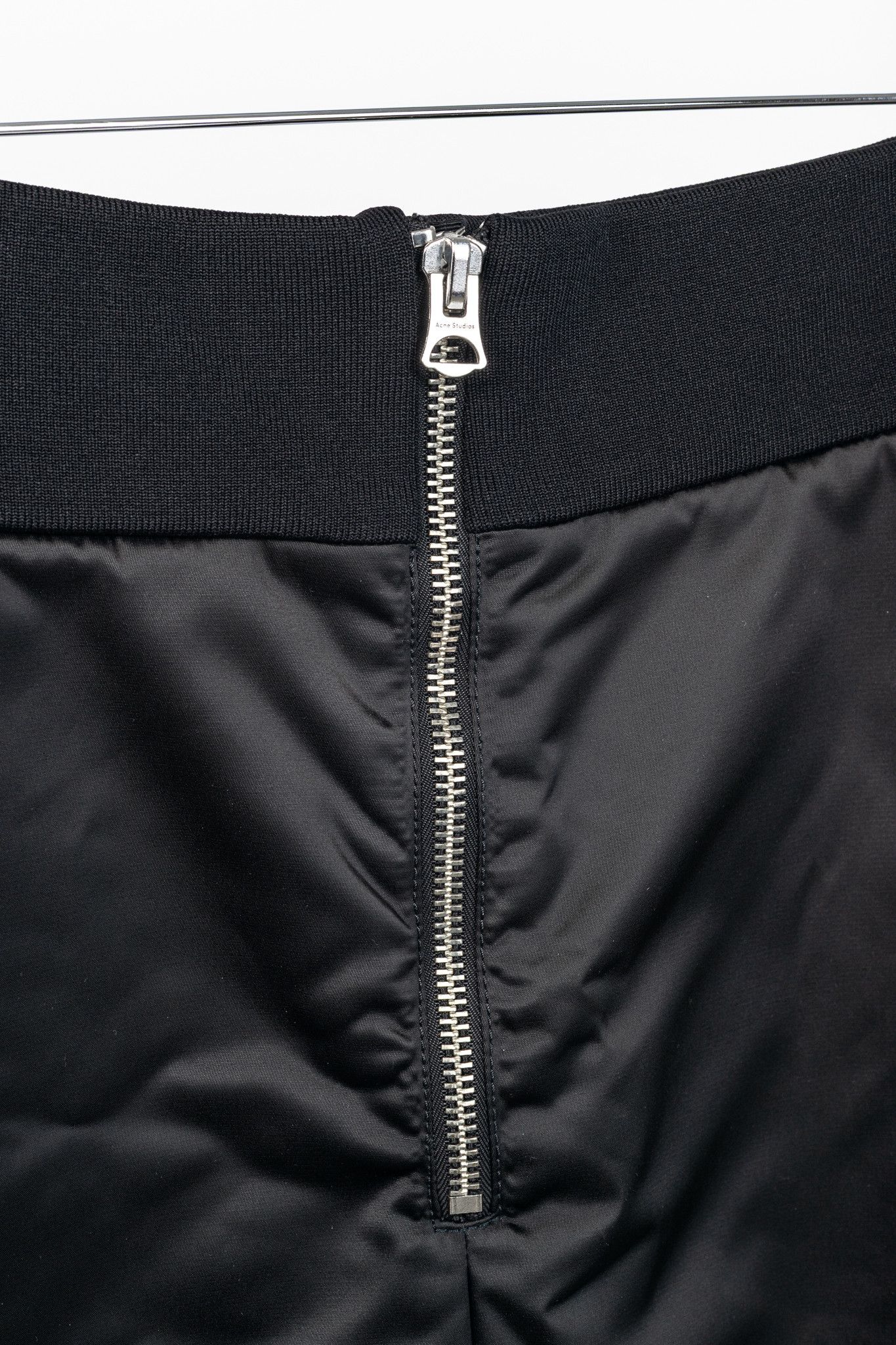 Acne Studios Acne Studios Pag Bomber Black Nylon A-Line Midi Skirt Size 30" / US 8 / IT 44 - 5 Thumbnail
