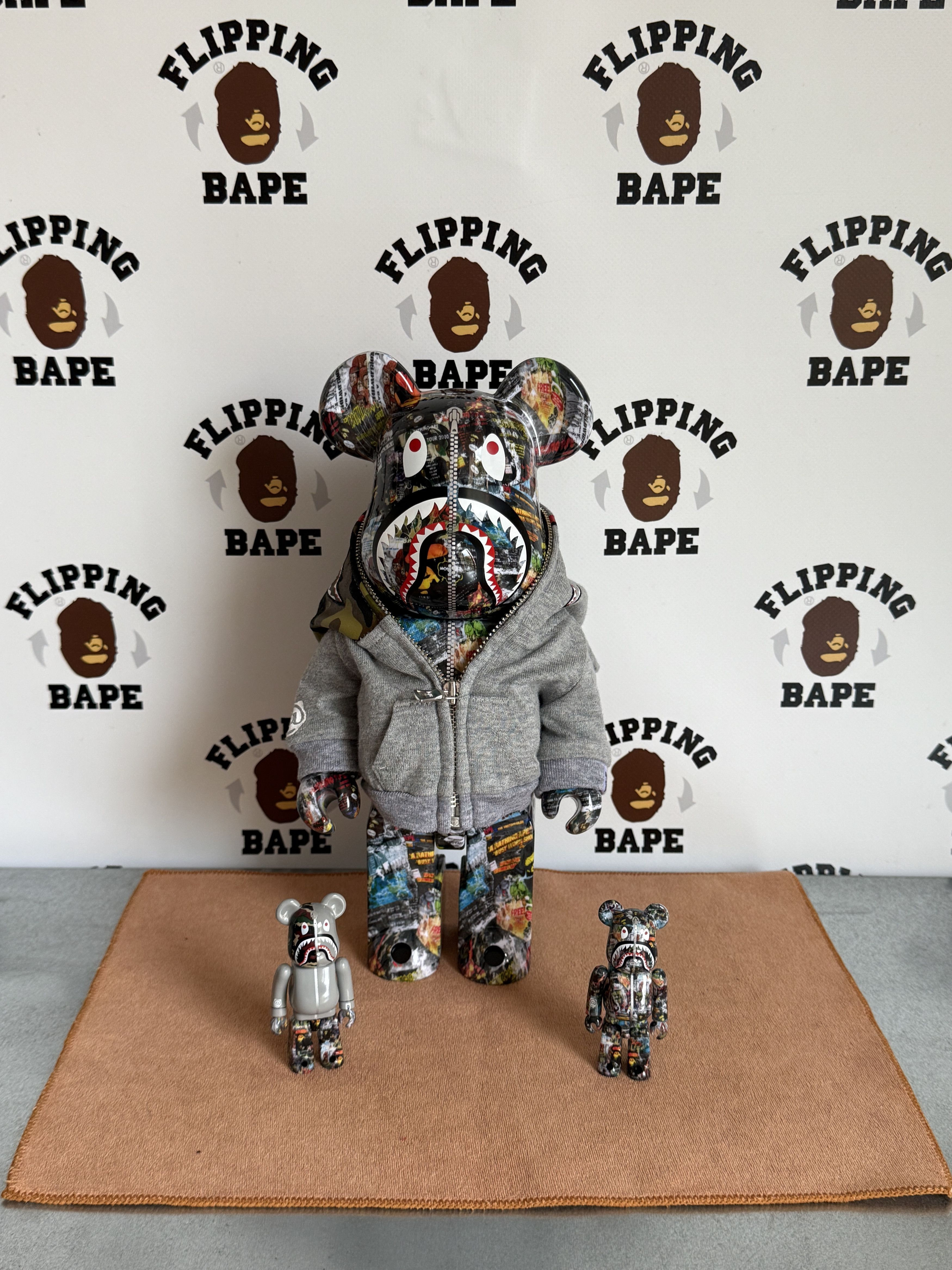 Bape BAPE X MEDICOM LEGACY CAMO SHARK BE@RBRICK 100%&400% Size ONE SIZE - 6 Thumbnail