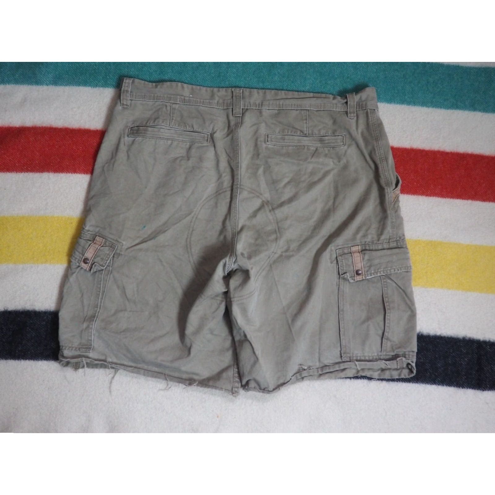 Old Navy VINTAGE Old Navy Cargo Shorts Mens Regular 40W Gray Fatigue Pockets Casual 2000s Army 22" length Size US 40 / EU 56 - 2 Thumbnail