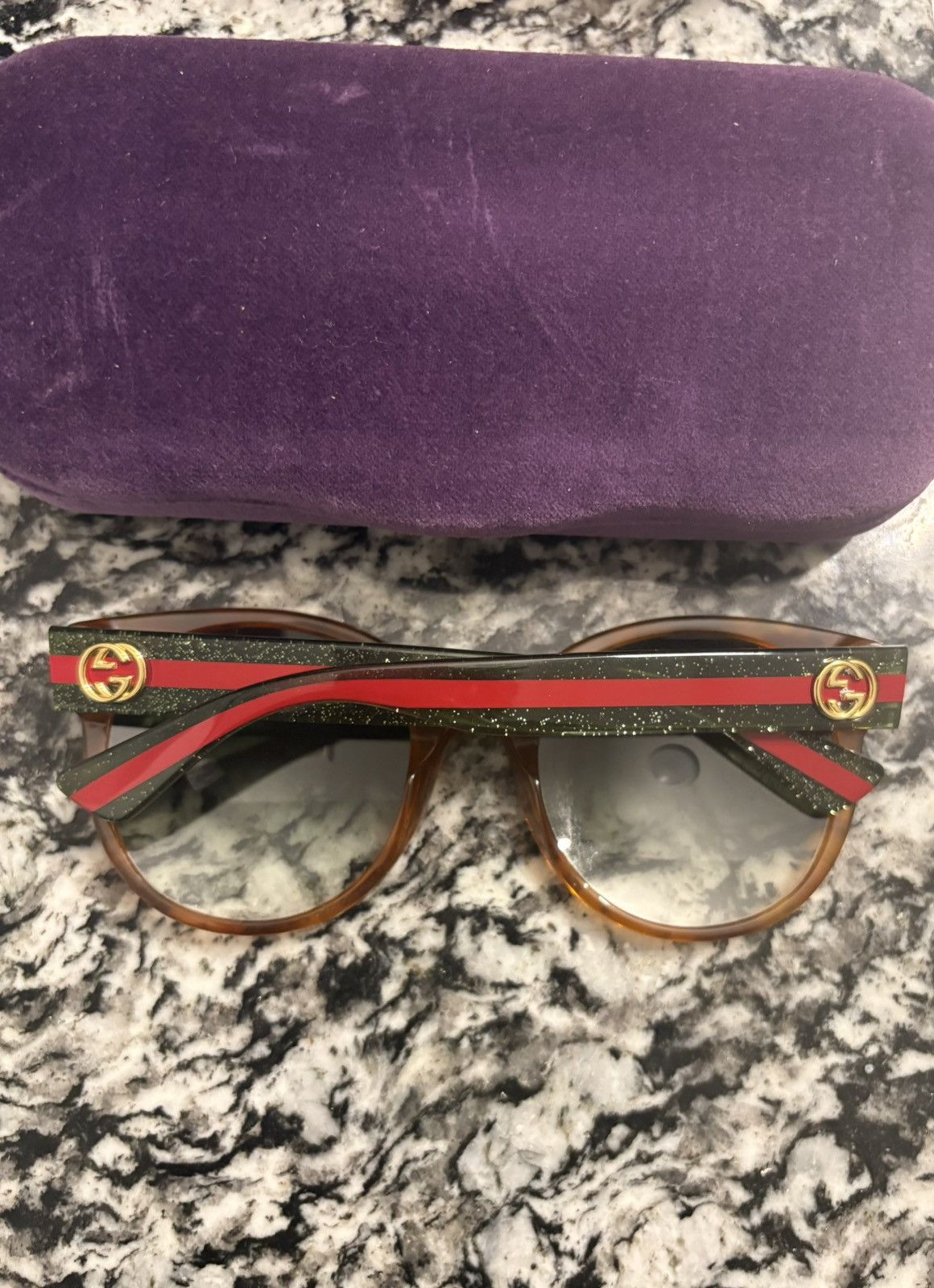 Gucci Gucci Women's Web Accent Sunglasses (Tortoise/Green/Red) Size ONE SIZE - 4 Thumbnail