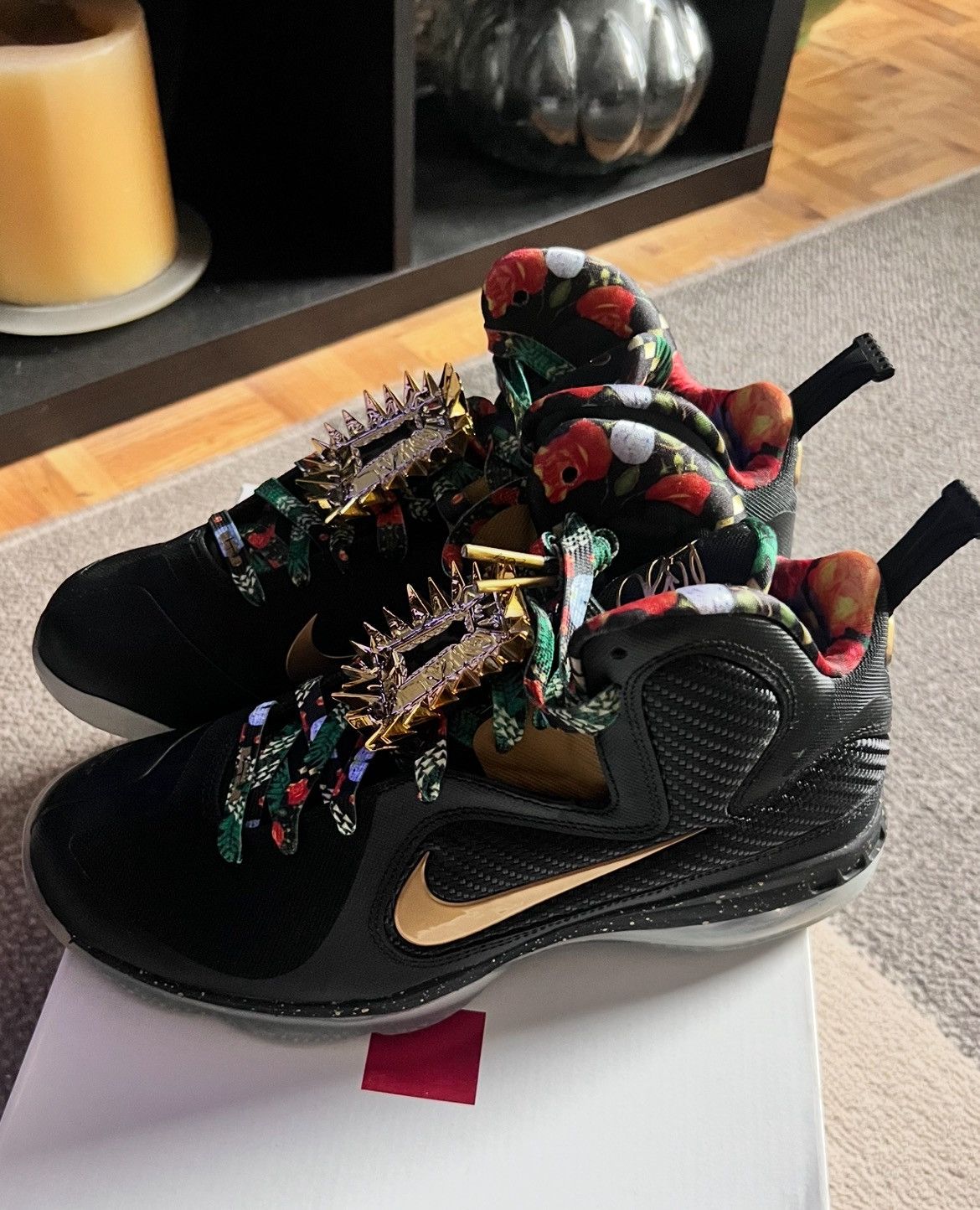Nike NIKE LEBRON 9 Size US 8 / EU 41 - 5 Thumbnail