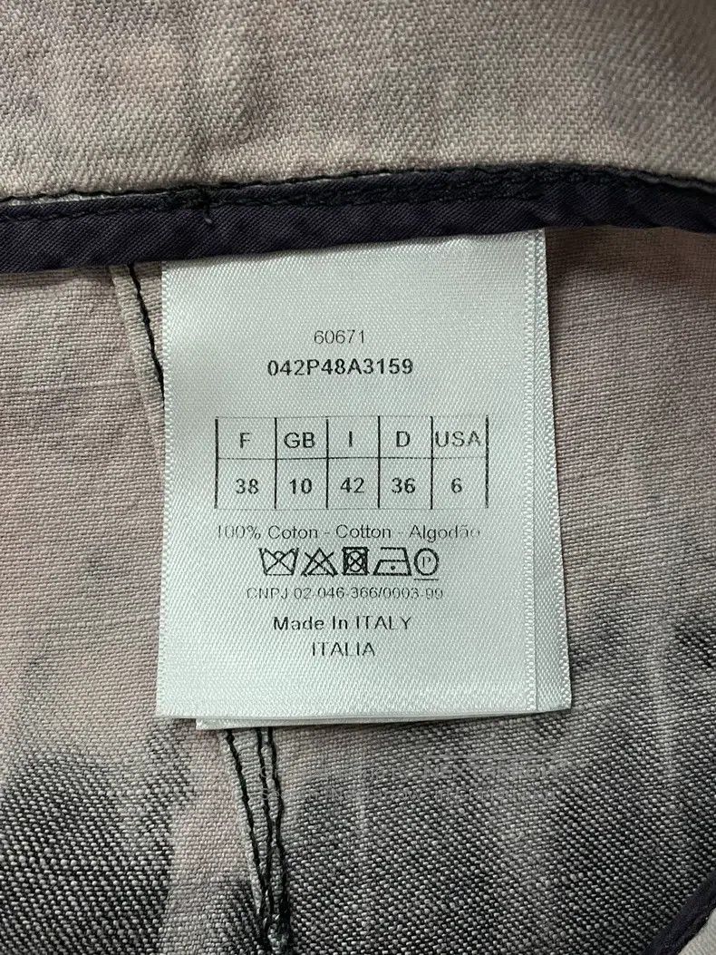 Dior Dior Pink and black printed tie-dyed denim shorts Size 25" / US 0 / IT 36 - 4 Thumbnail