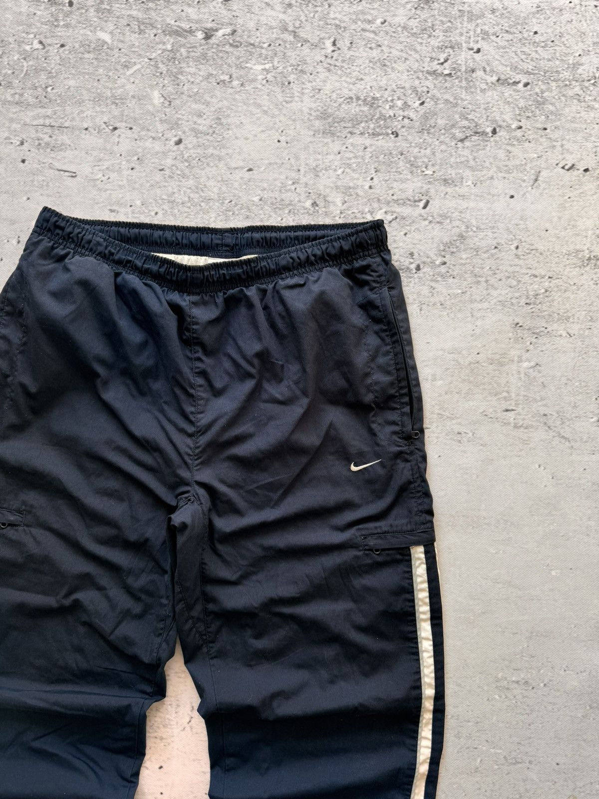 Nike × Vintage NIKE VINTAGE BASIC LOGO OVERSIZE BAGGY PANTS Size US 32 / EU 48 - 2 Thumbnail