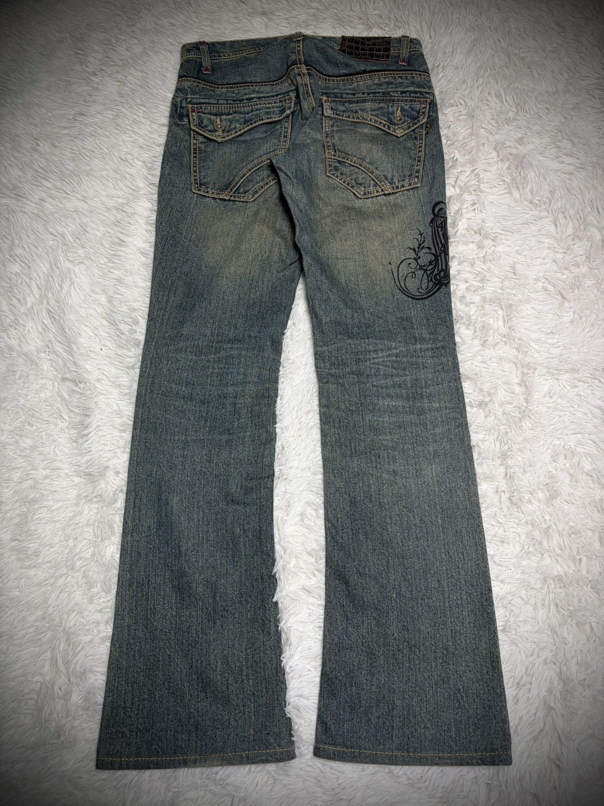 Japanese Brand Rare Morgan De Toi Homme mudwash graphic flared jeans Size US 31 - 5 Thumbnail