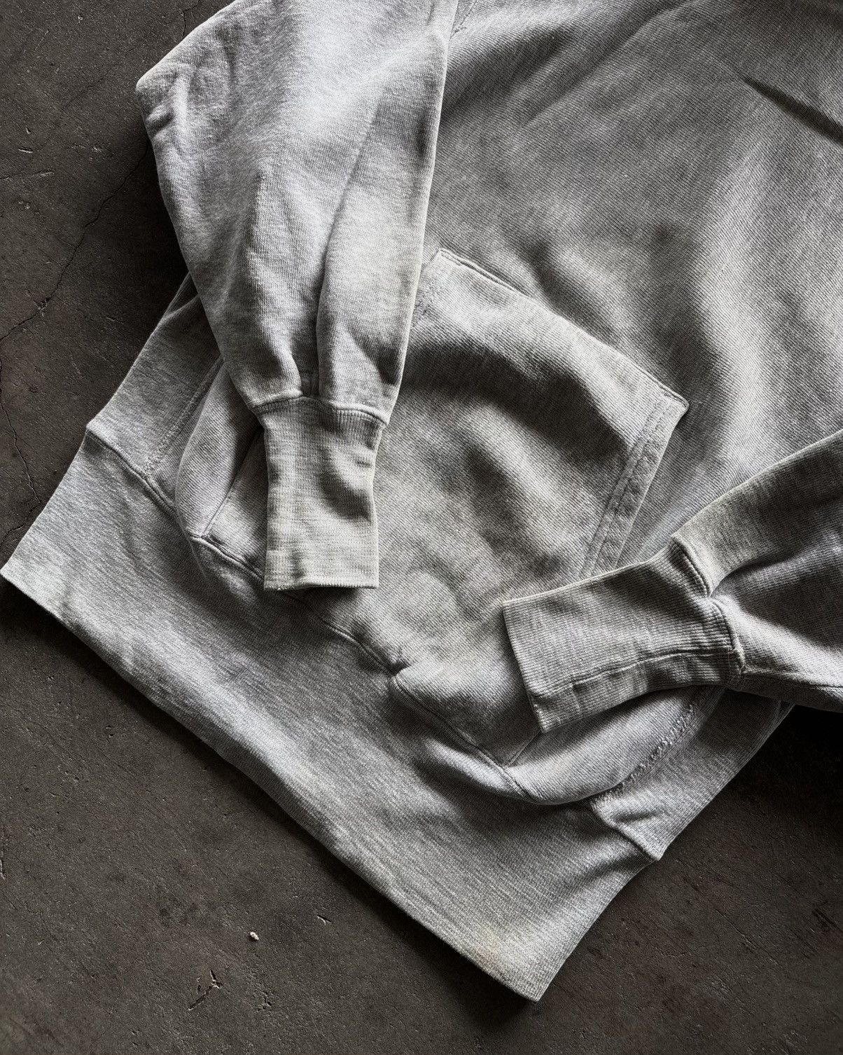 Champion 70s Champions Reverse Weave Distressed Grey Hoodie Size US M / EU 48-50 / 2 - 3 Thumbnail