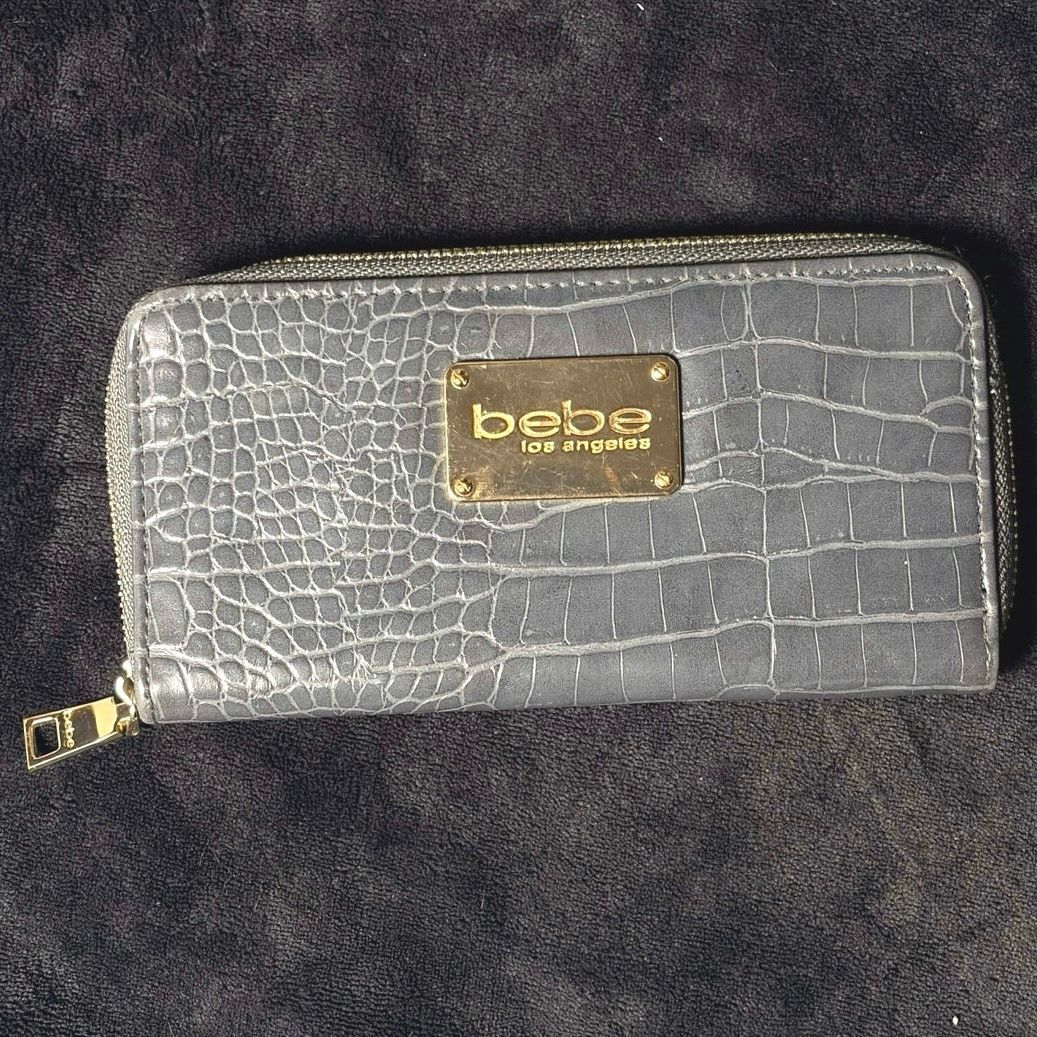 Bebe Gold & Gray Faux Crocodile Bebe Wallet Size ONE SIZE - 2 Thumbnail