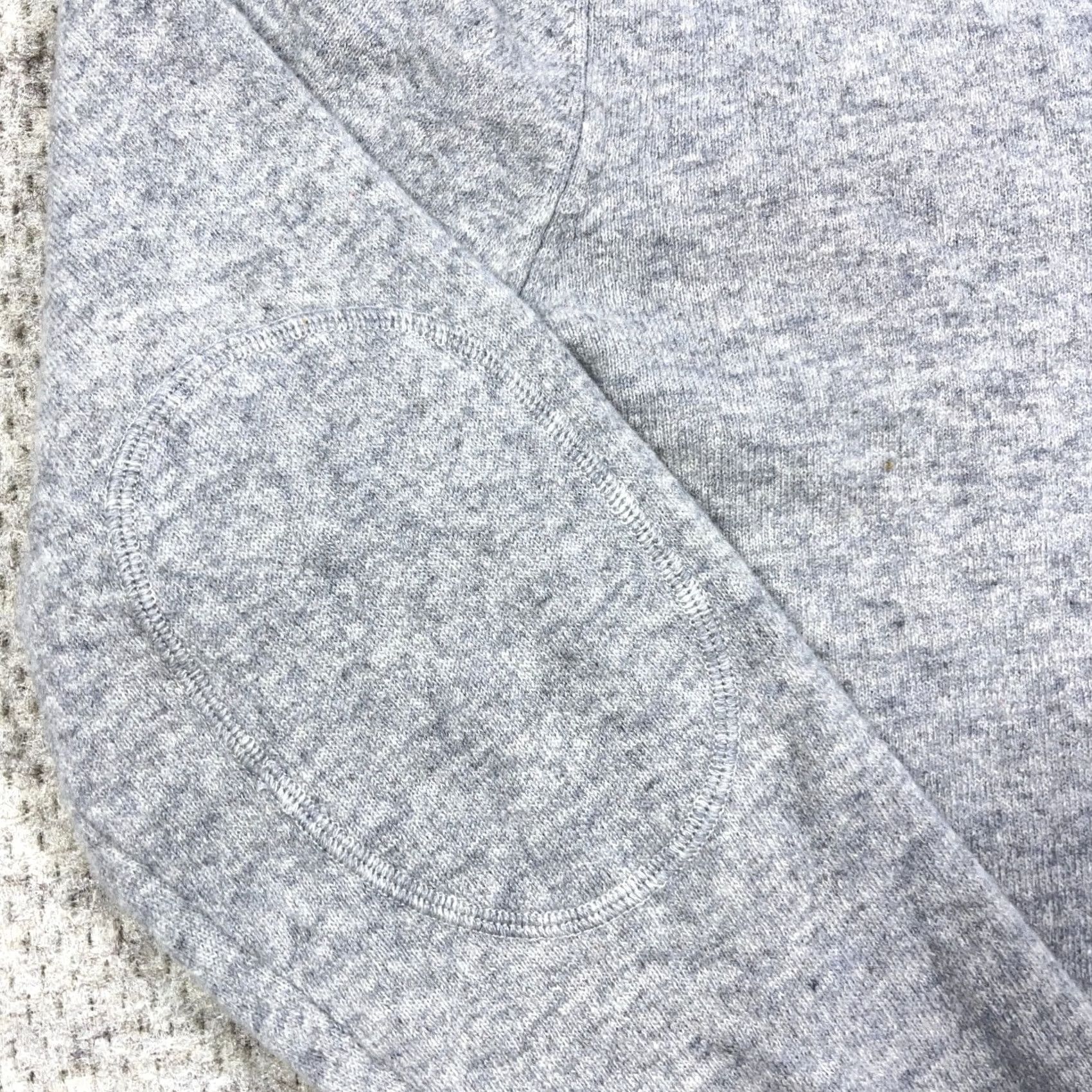 Brooks Brothers Brooks Brothers Sweater Men Large Gray Lambe Wool Henley Elbow Pads Grandpa Size US L / EU 52-54 / 3 - 5 Thumbnail