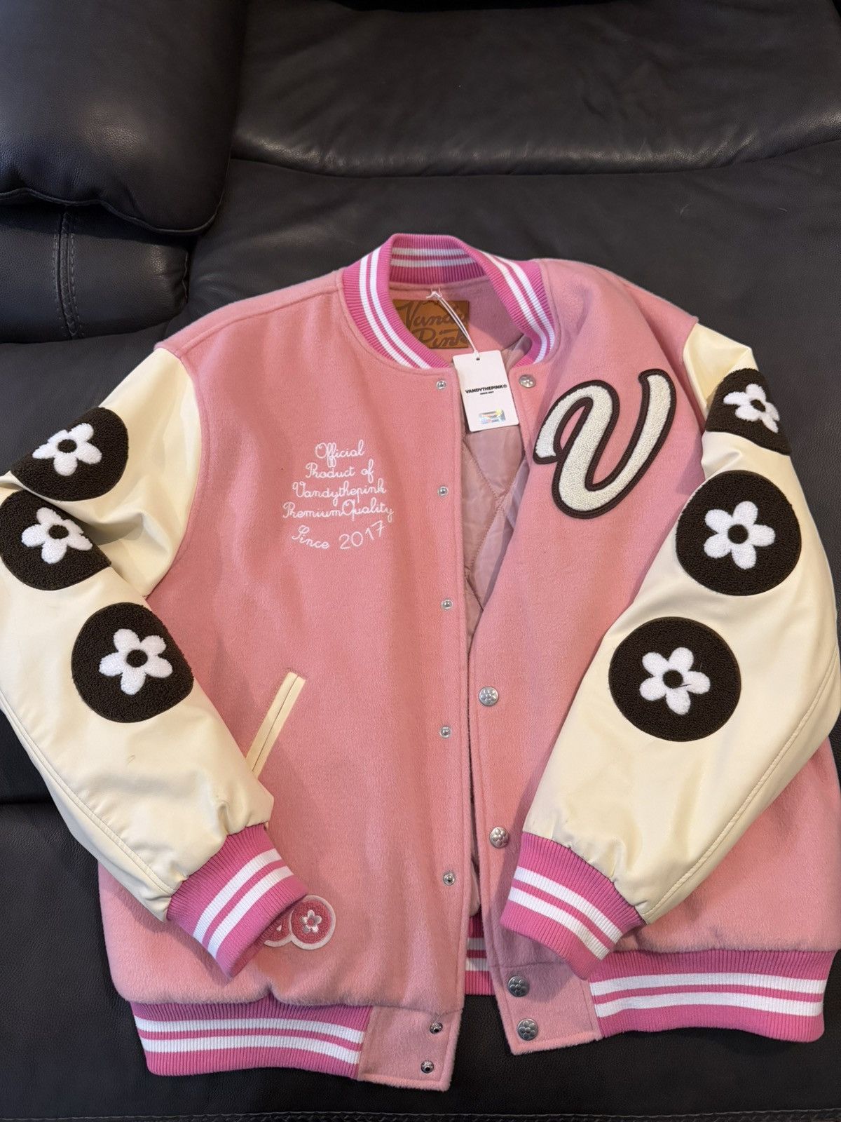Vandy The Pink Vandy the pink letterman jacket Size US XL / EU 56 / 4 - 1 Thumbnail