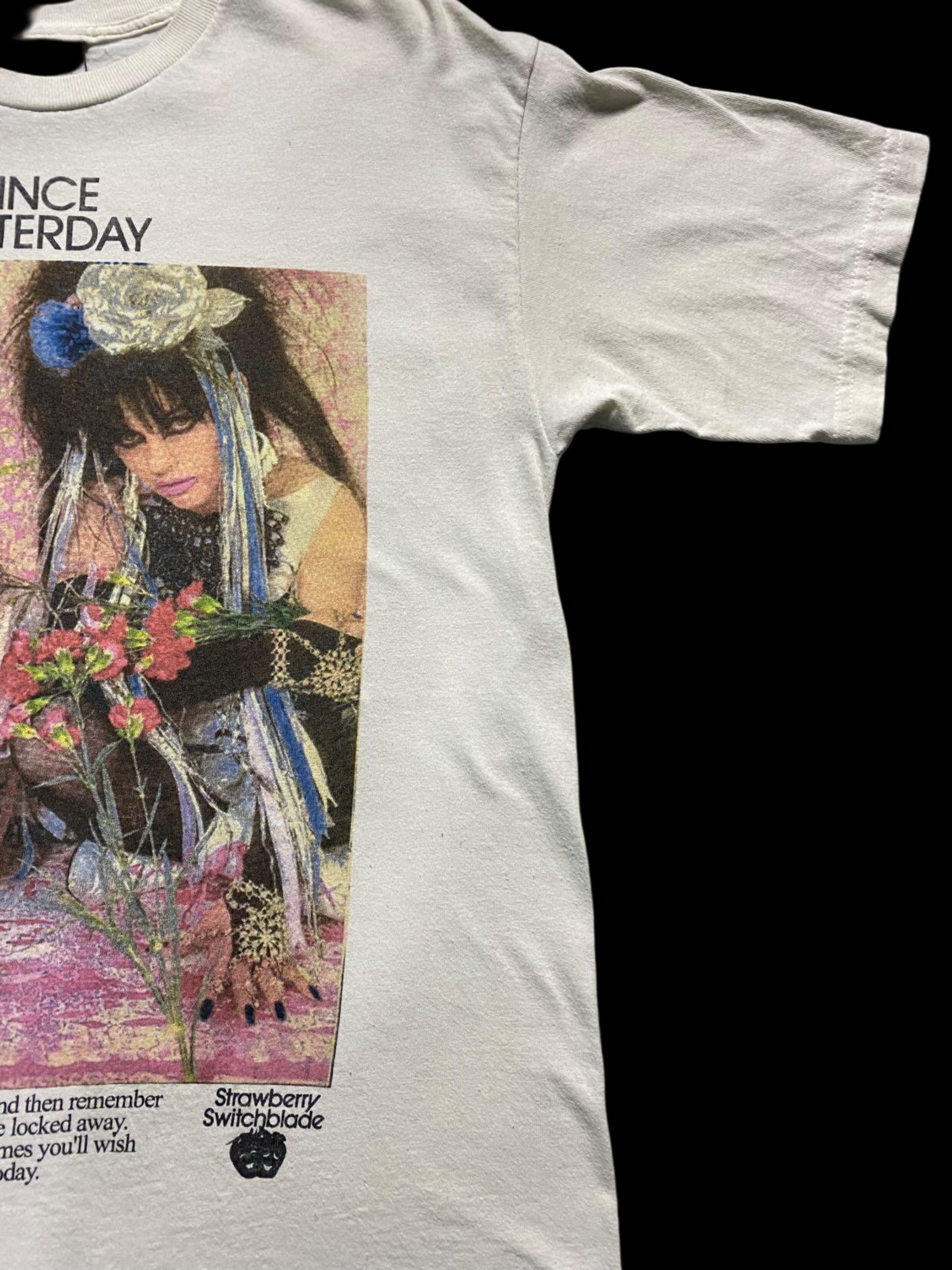 Band Tees Strawberry Switchblade Scottish Pop Duo 80s Since Yesterday Size US M / EU 48-50 / 2 - 5 Thumbnail