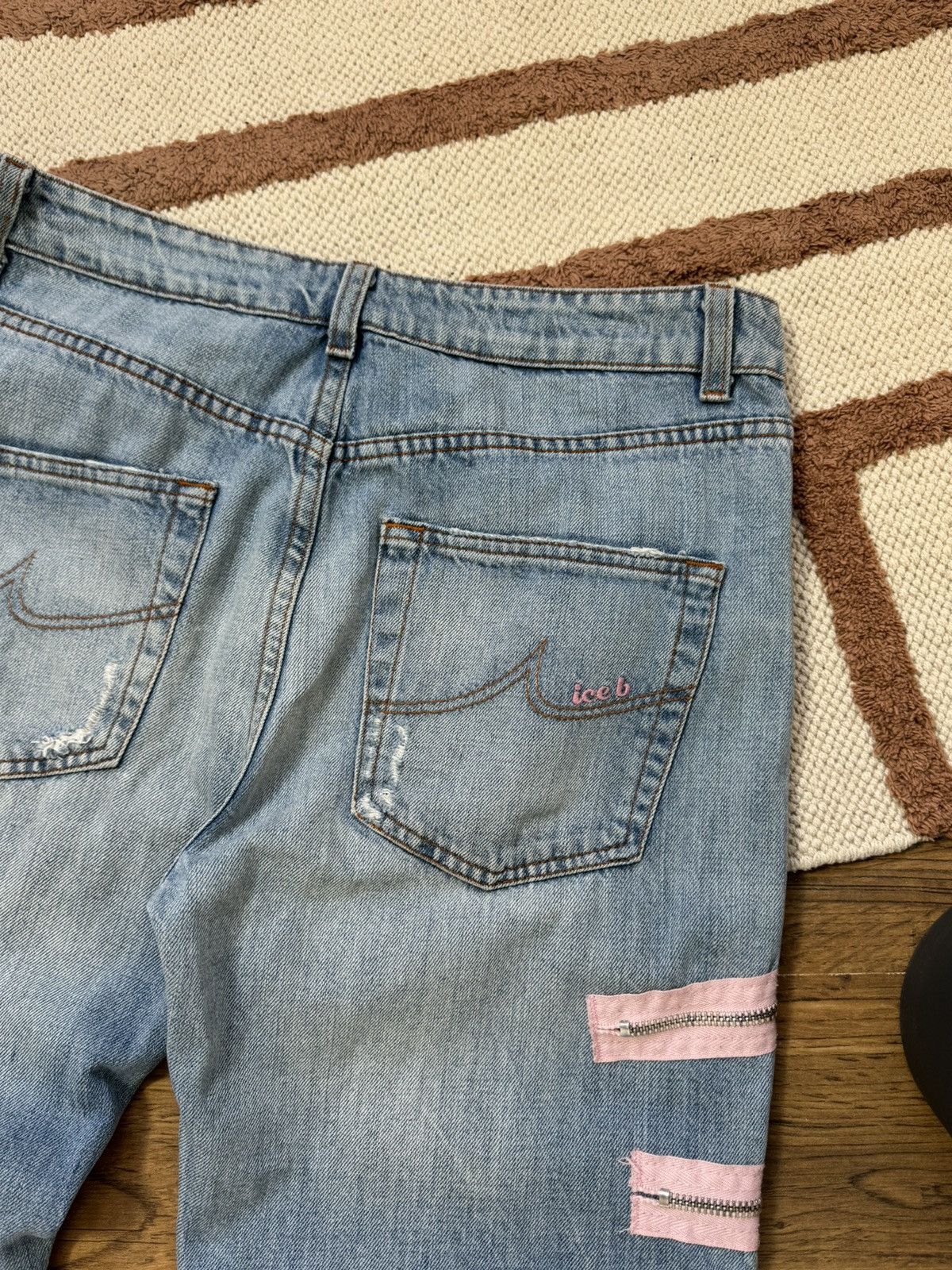 Iceberg VINTAGE ICEBERG OPIUM STYLE ZIPPER DENIM PANTS Size US 28 / EU 44 - 12 Thumbnail