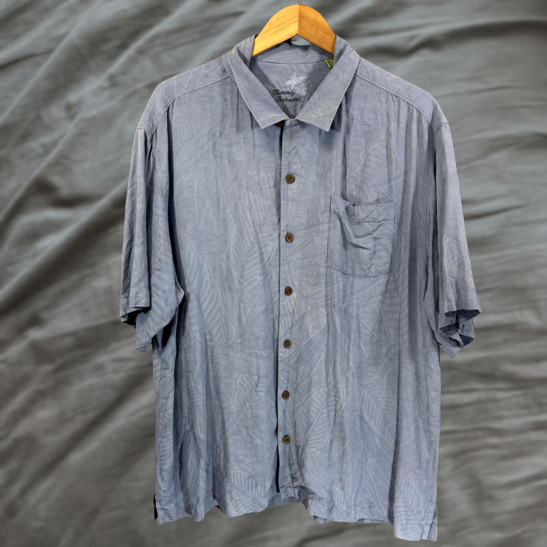 Tommy Bahama VINTAGE Tommy Bahama Shirt Mens XL Blue Silk Button-Up Camp Pocket Palm Leaf Size US XL / EU 56 / 4 - 1 Thumbnail