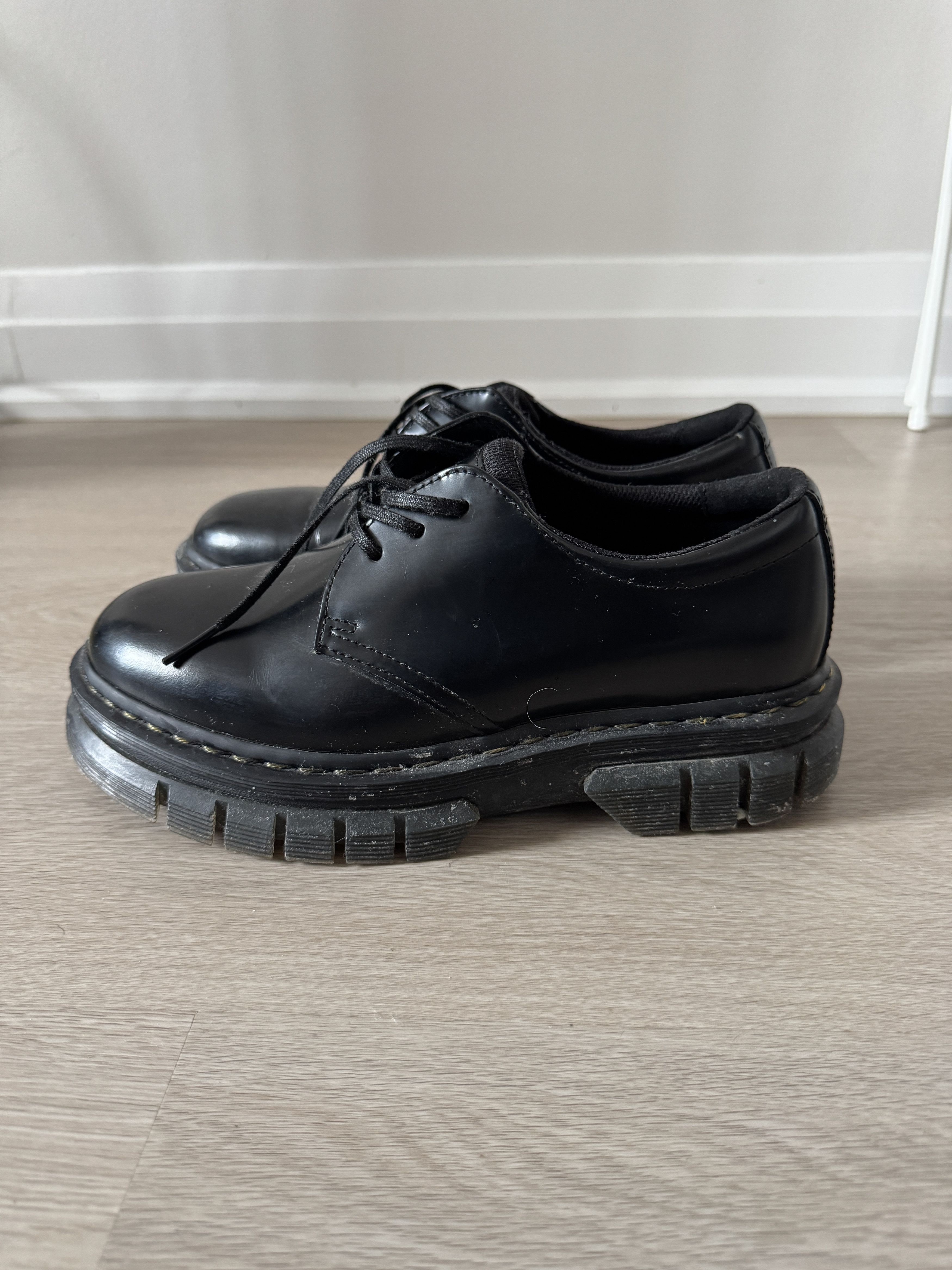Dr. Martens Dr. Martens 1461 Bex Casual Shoe Size US 9 / EU 42 - 2 Thumbnail