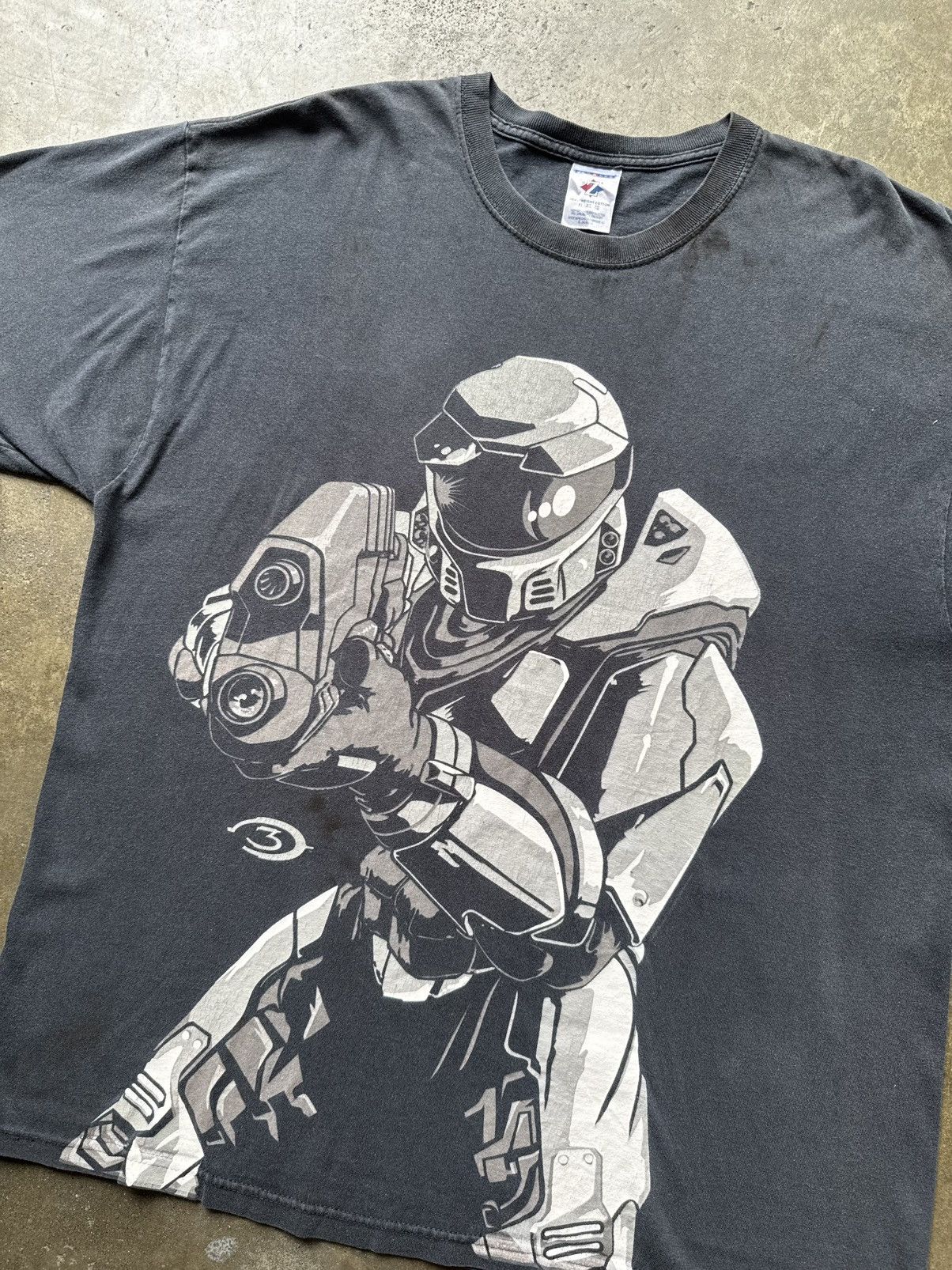 Vintage 2007 Halo 3 Video Game Vintage Tee Shirt Resident Evil Size US XL / EU 56 / 4 - 3 Thumbnail