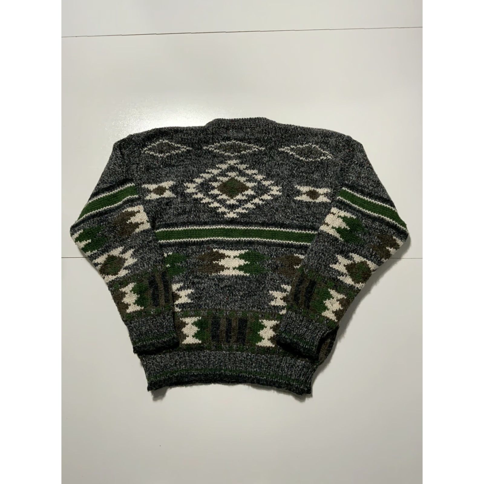 Vintage VINTAGE Adolfo Chimayo Aztec Southwestern Native Wool Blend Crewneck Sweater LG Mens Size US L / EU 52-54 / 3 - 2 Thumbnail
