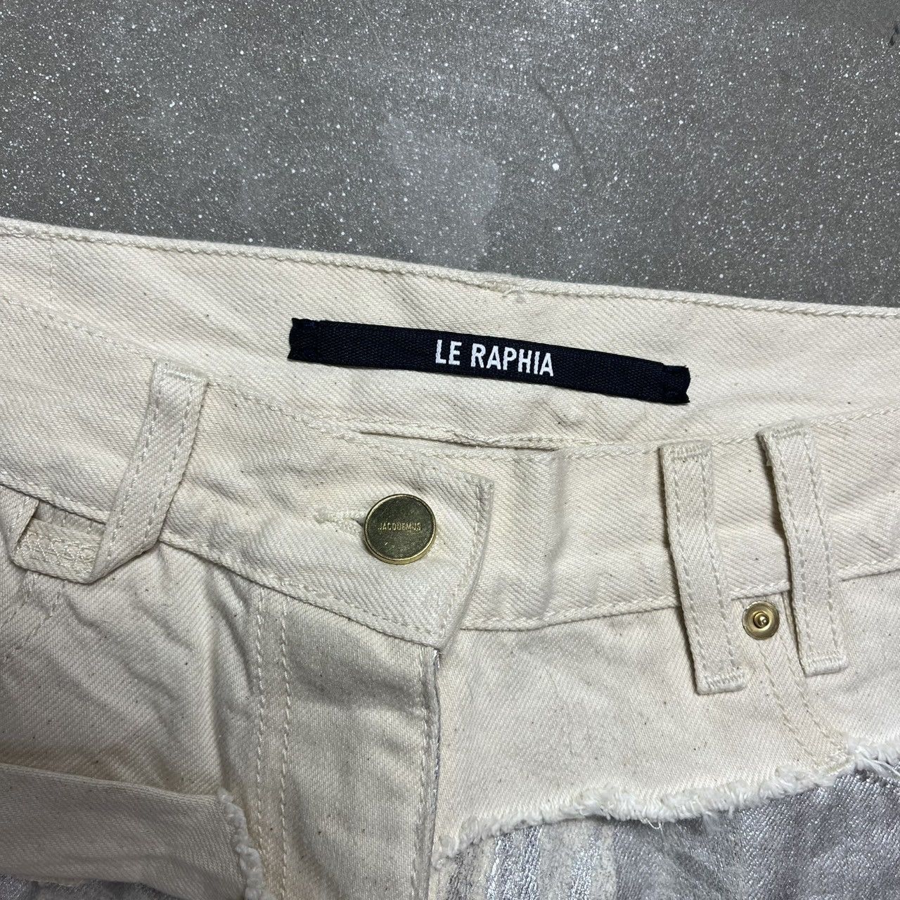 Jacquemus Jacquemus Silver Metallic Jeans Size 34" / US 12 / IT 48 - 2 Thumbnail