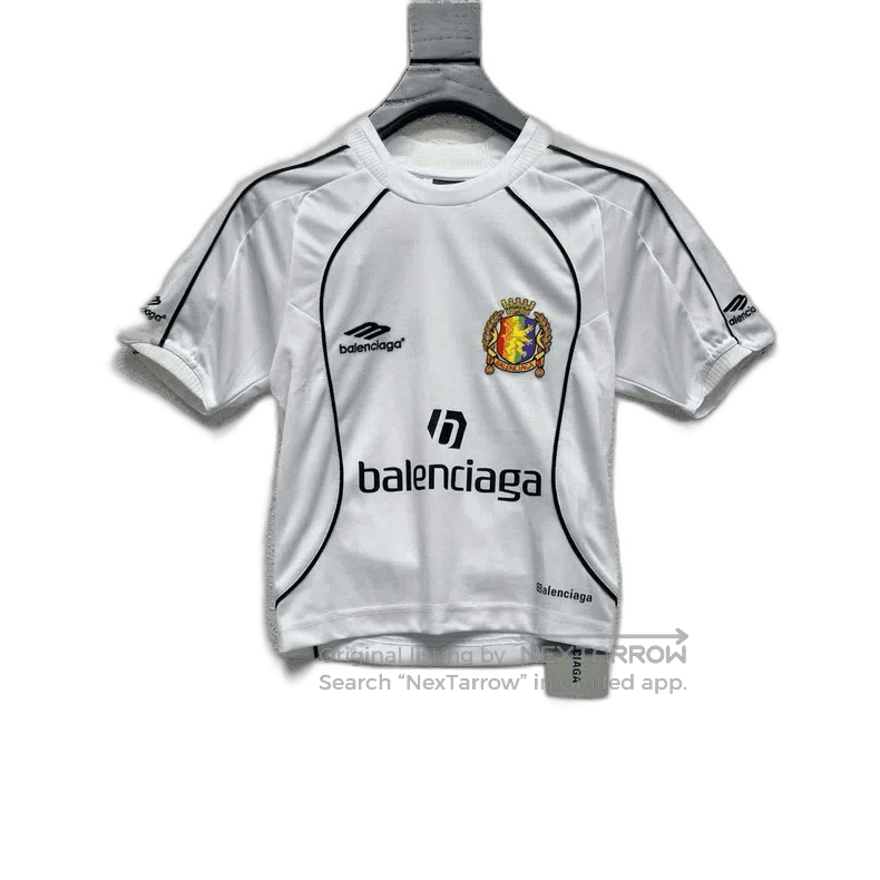 Balenciaga Balenciaga Manchester United Embroidered T-shirt. Size US S / EU 44-46 / 1 - 1 Thumbnail
