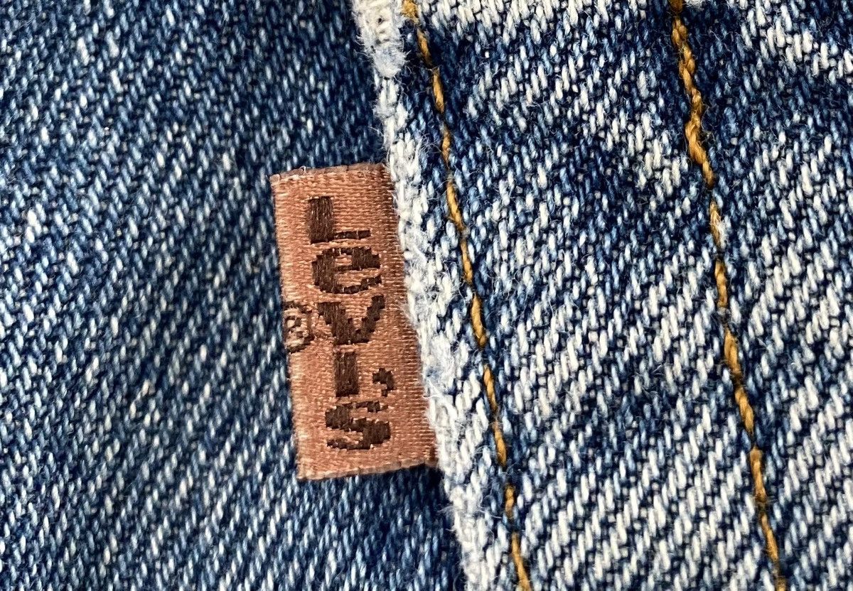 Levi's Vintage 90’s Levi’s 540 Relaxed Fit Brown Tab Jeans 35x28 Size US 35 - 6 Thumbnail