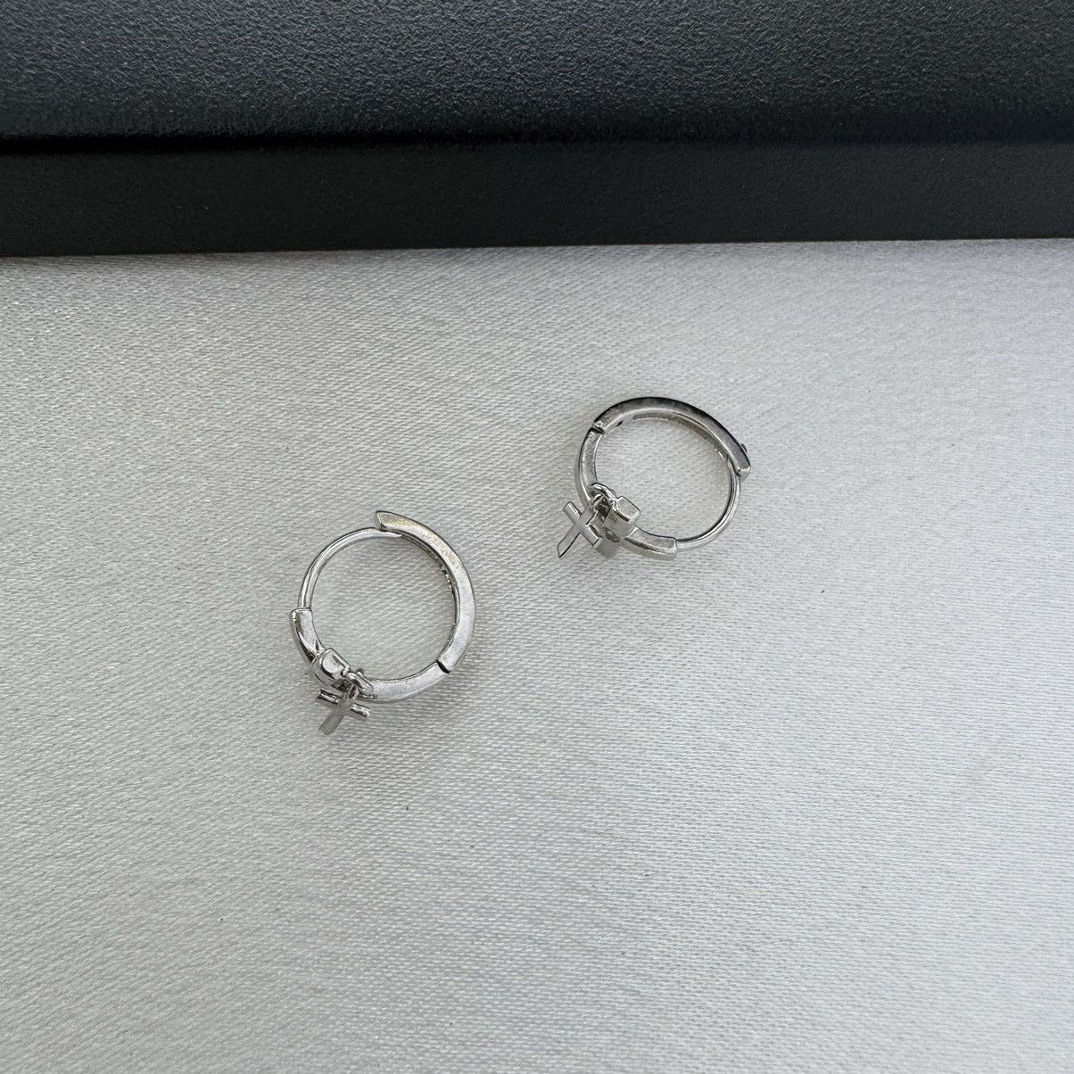 Designer 12mm Small Cross Hoop Earrings for Men Women Unisex Style Size ONE SIZE - 3 Thumbnail