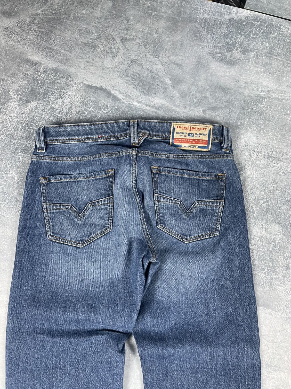 Diesel Diesel Industry regulated regular denim jeans Size US 33 - 3 Thumbnail