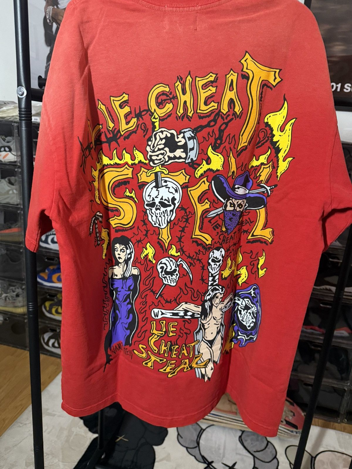 Warren Lotas Warren Lotas lie cheat steal t-shirt Size US L / EU 52-54 / 3 - 1 Thumbnail